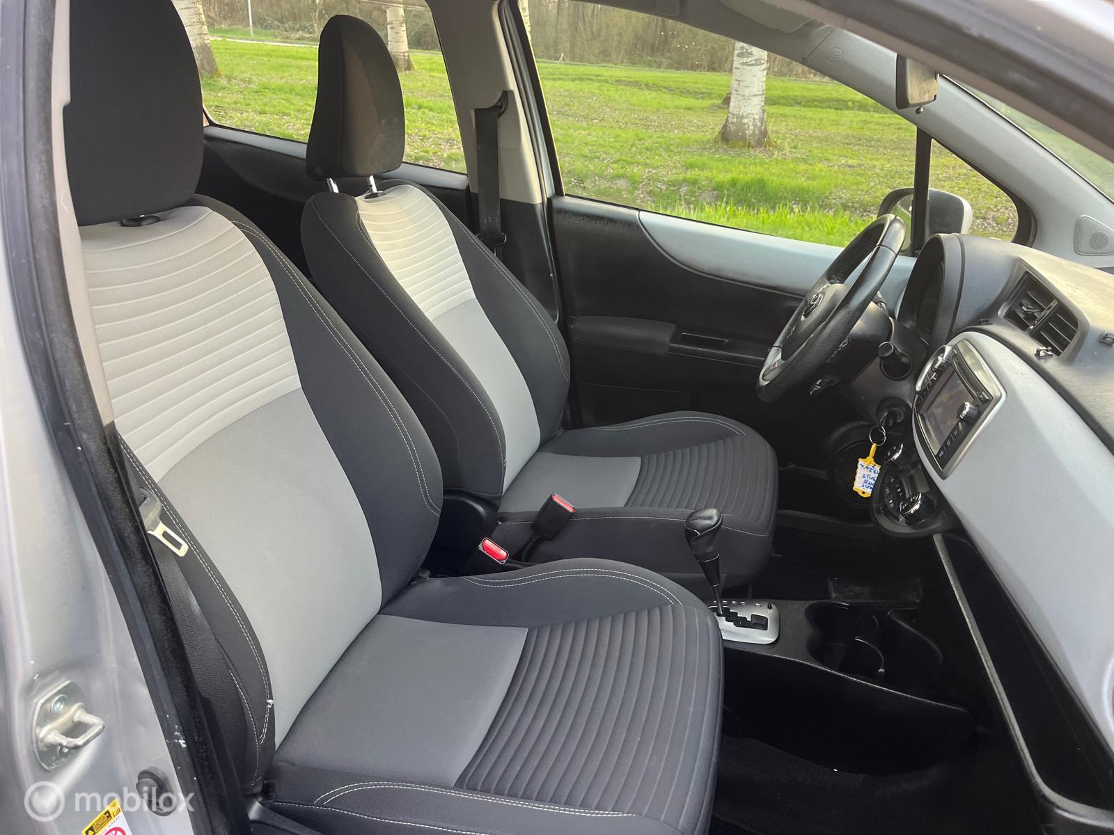 Foto van Toyota Toyota Yaris Hybrid