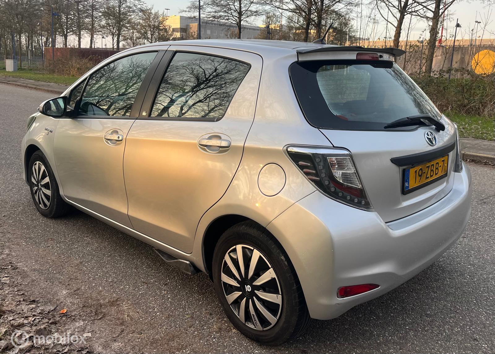Foto van Toyota Toyota Yaris Hybrid