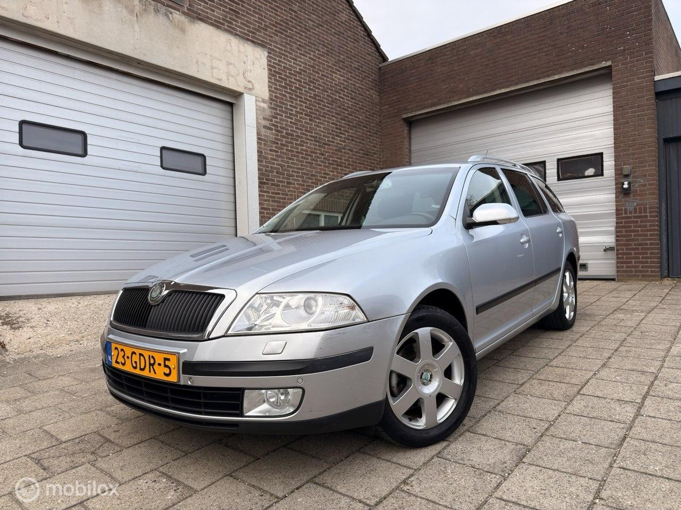Skoda Octavia 1.8 TSI Elegance 2008 - voorkant