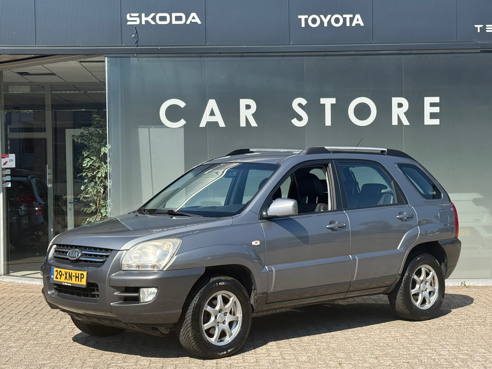Kia Sportage 2.0 CVVT Comfort TREKHAAK PAARDENTREKKER 2007 - voorkant