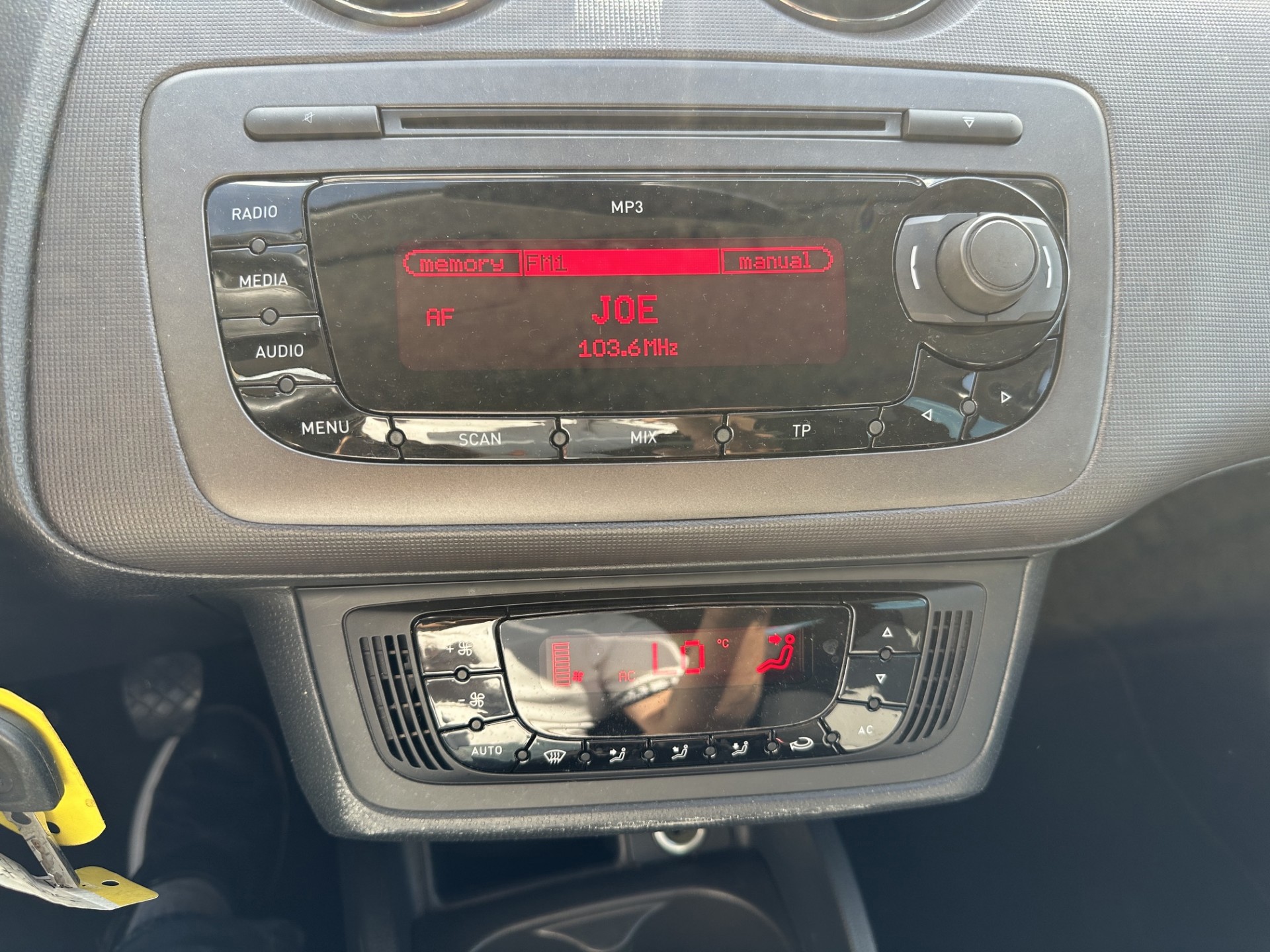 Foto van Seat Ibiza ST