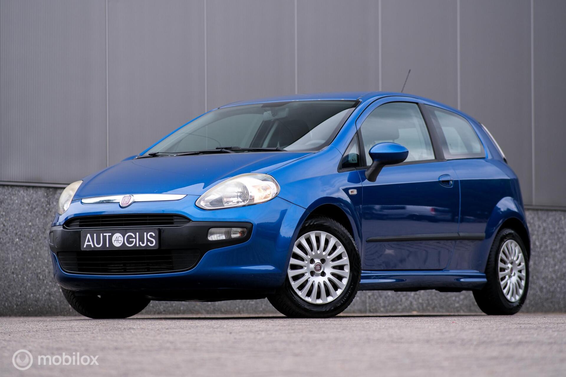 Fiat Fiat Punto 1.3 M-Jet Dynamic | Cruisecontrol | Trekhaak | Airco | lage km stand | All Season banden | 2010 - voorkant