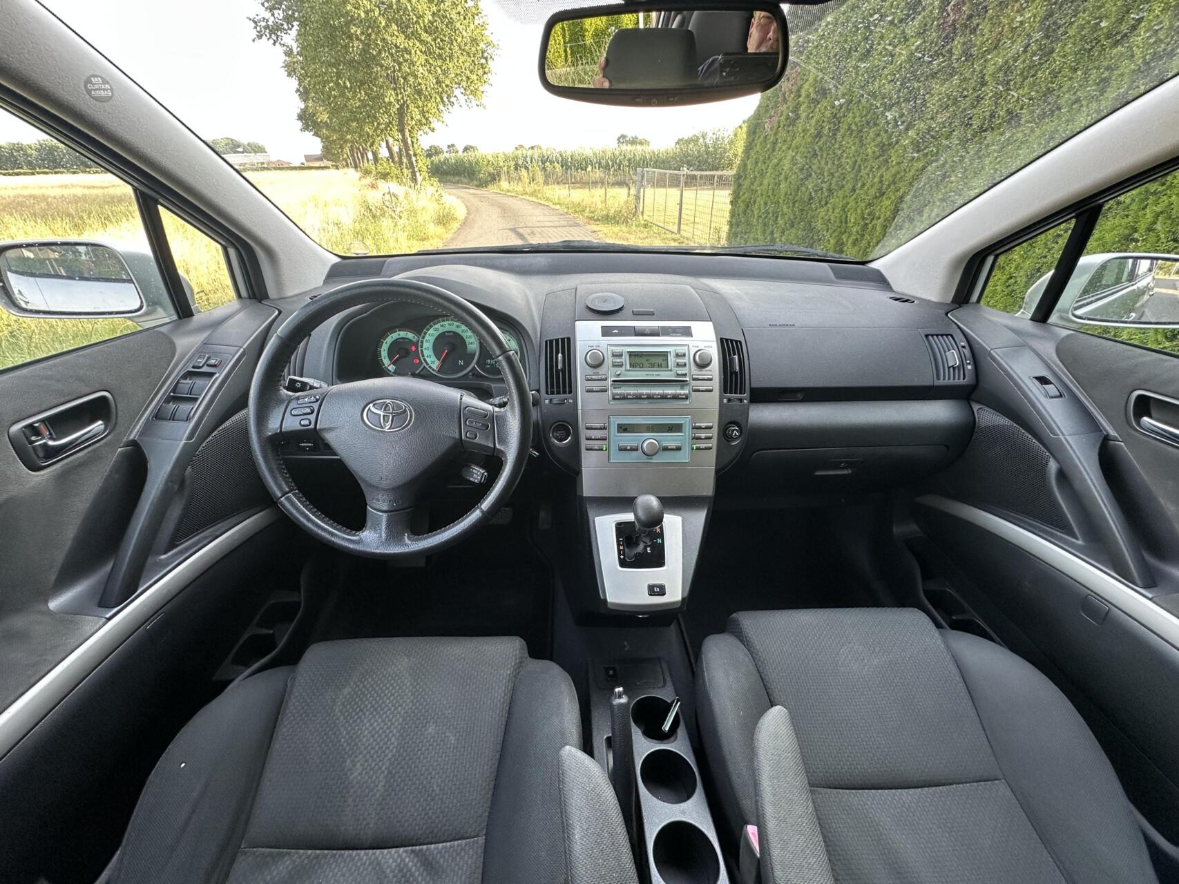 Foto van Toyota Toyota Corolla Verso