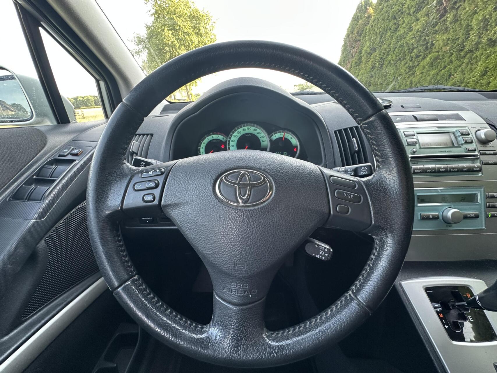 Foto van Toyota Toyota Corolla Verso