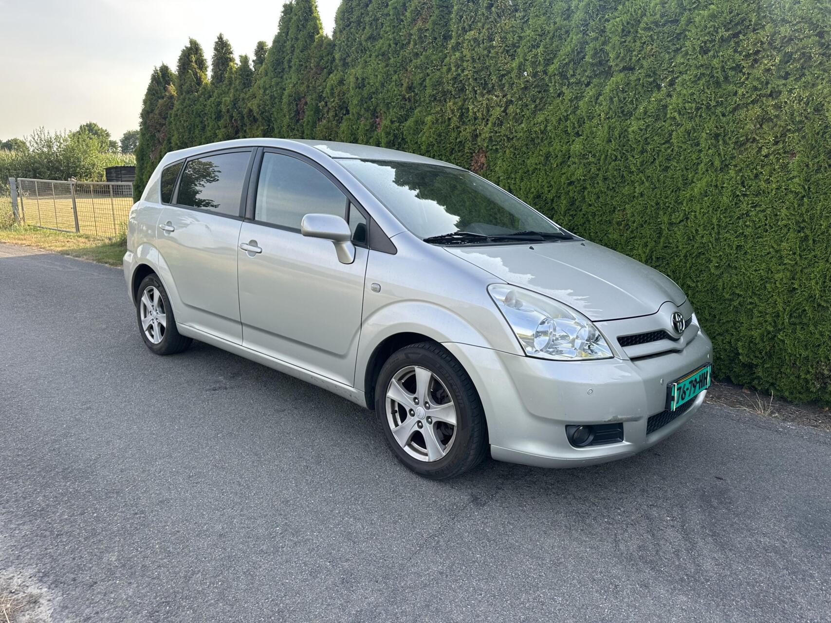 Toyota Toyota Corolla Verso 1.8 VVT-i Terra 7 pers. Clima Trekhaak 2007 - voorkant