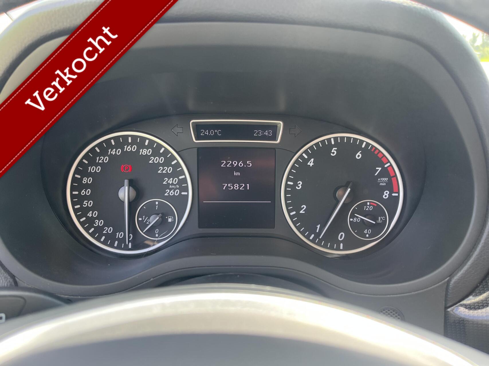 Foto van Mercedes-Benz B 180