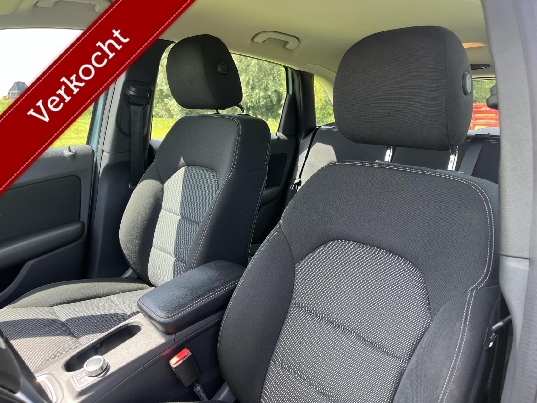 Foto van Mercedes-Benz B 180
