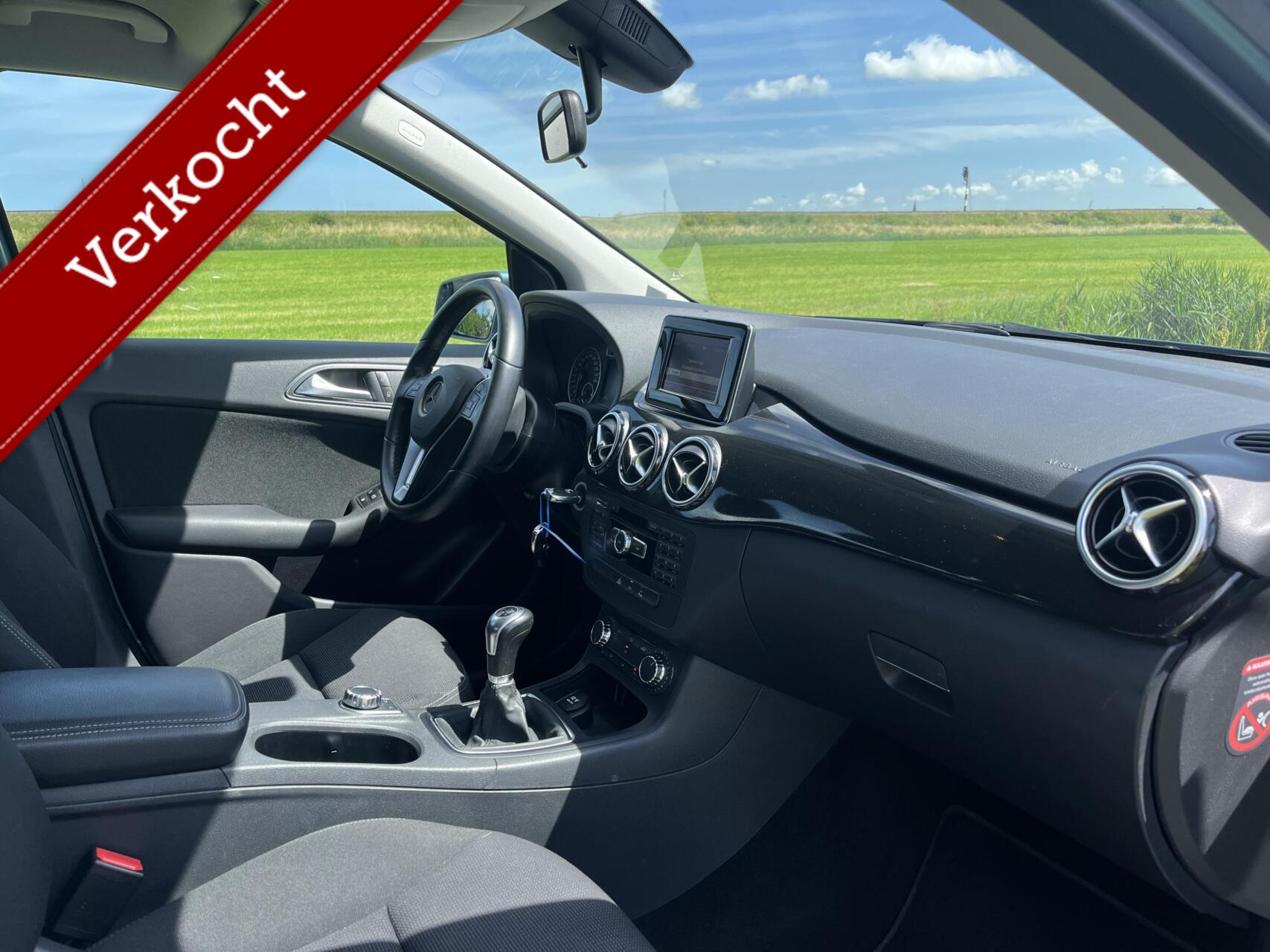 Foto van Mercedes-Benz B 180