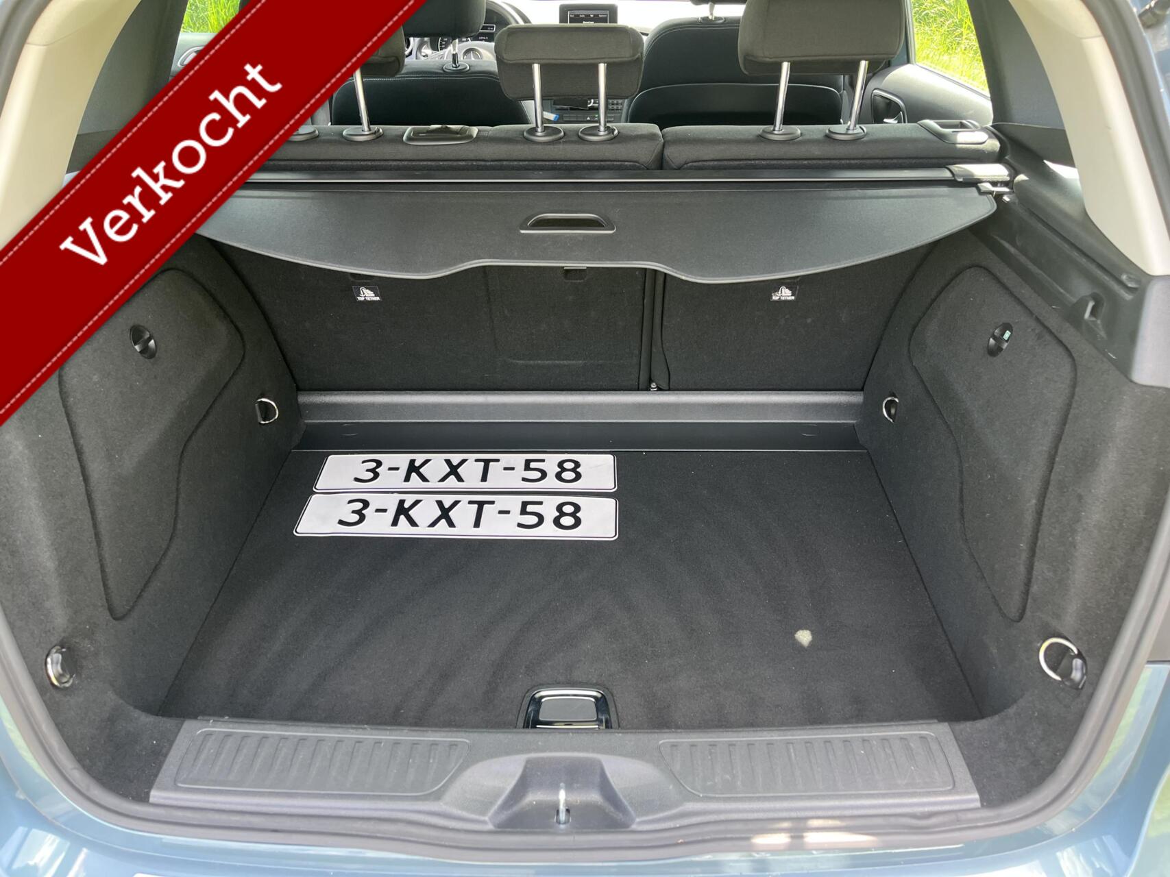 Foto van Mercedes-Benz B 180