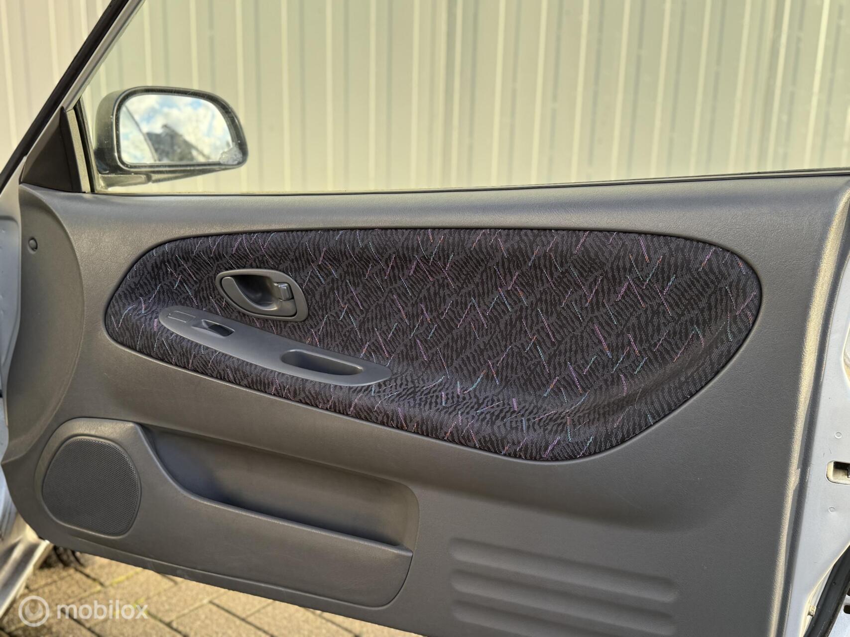 Foto van Mitsubishi Colt