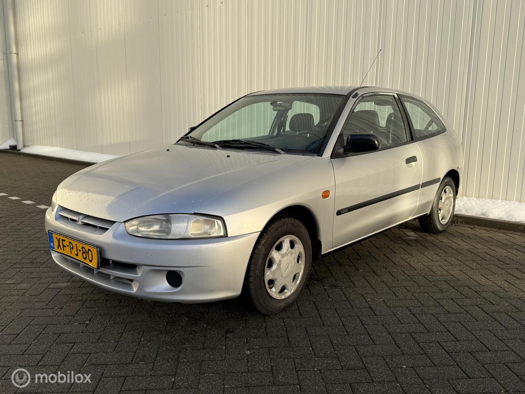 Foto van Mitsubishi Colt