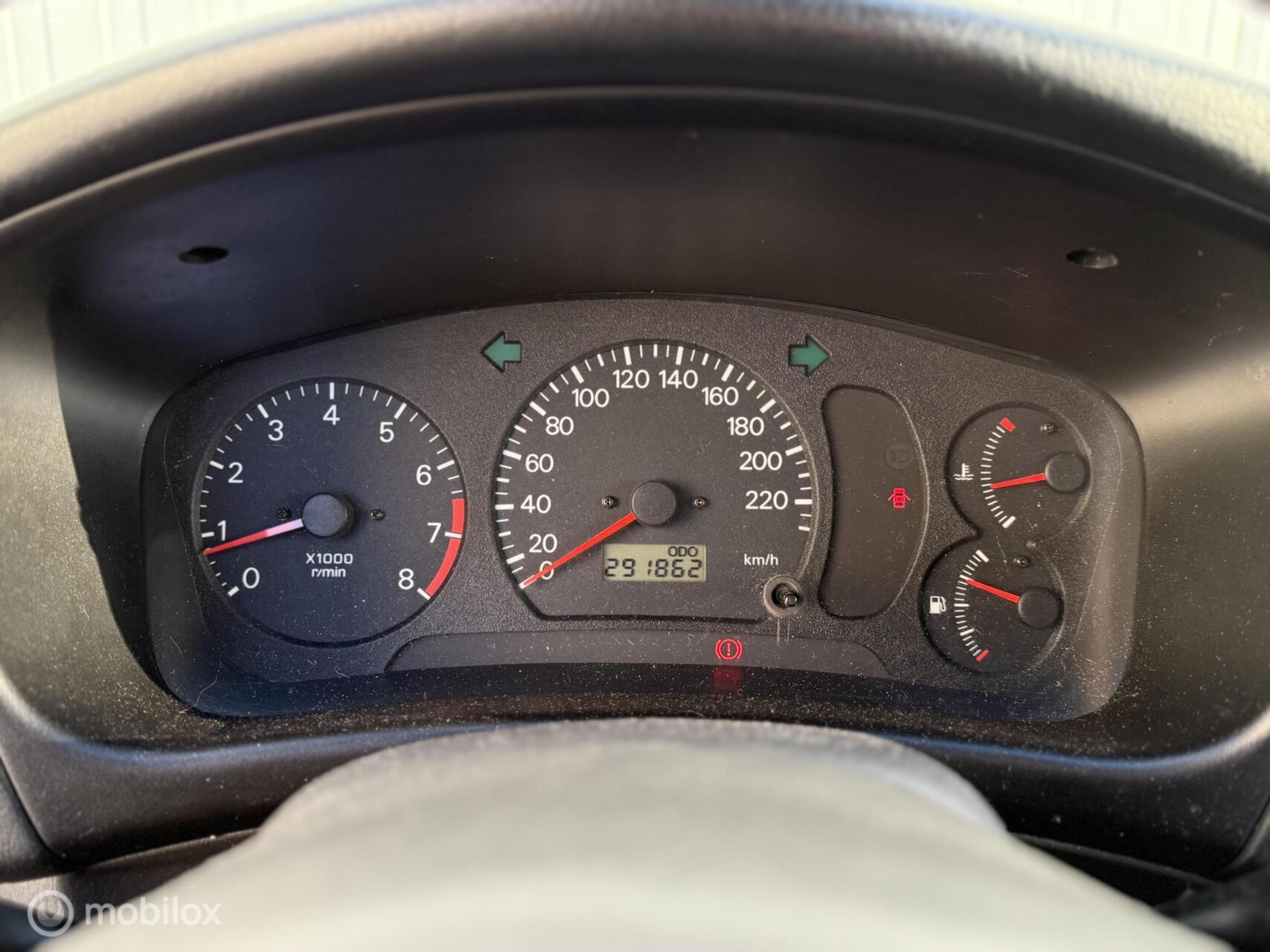 Foto van Mitsubishi Colt