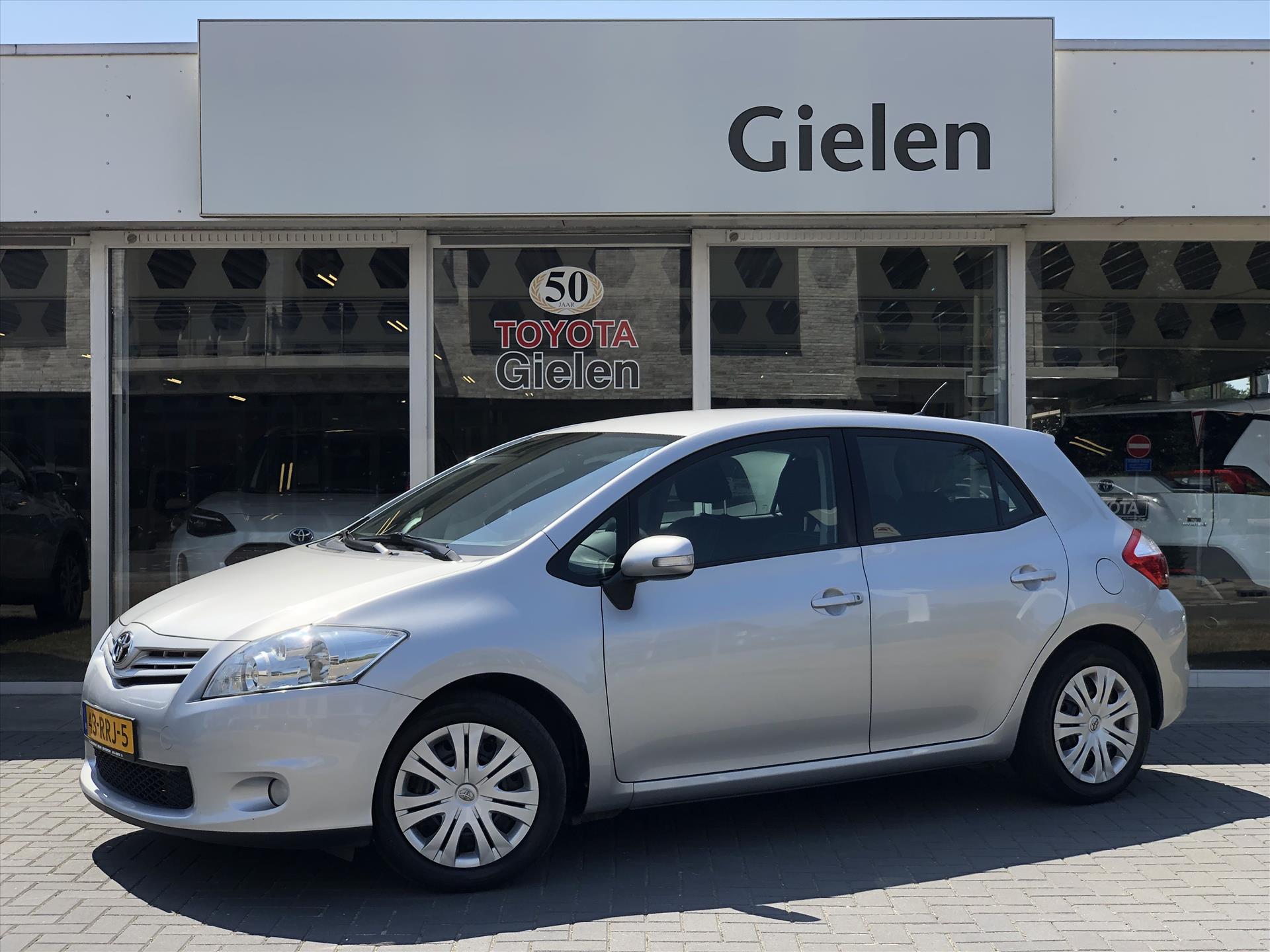 Toyota Toyota Auris 1.6 VVT-i 132pk Aspiration | Trekhaak, Cruise Control, Climate Control, Nieuw geleverd + onderhouden! 2011 - voorkant