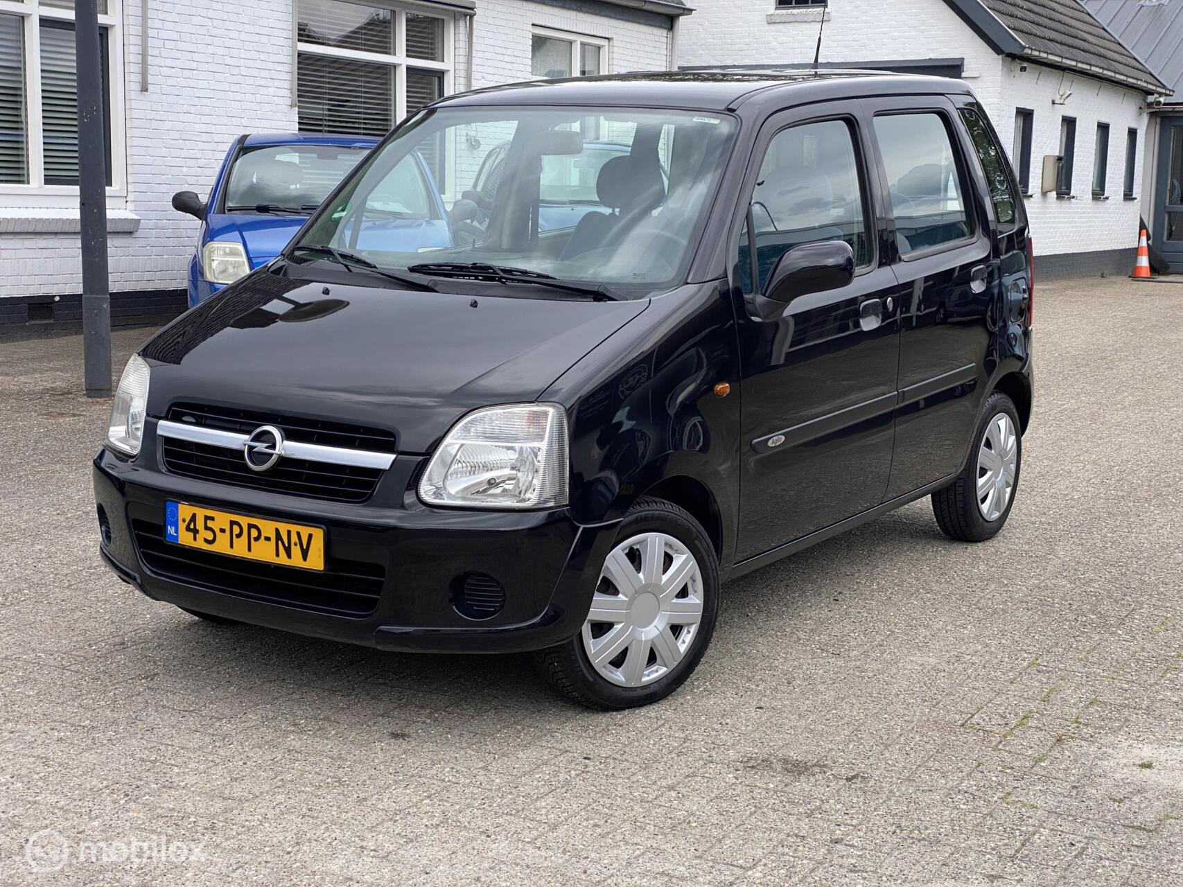 Foto van Opel Agila