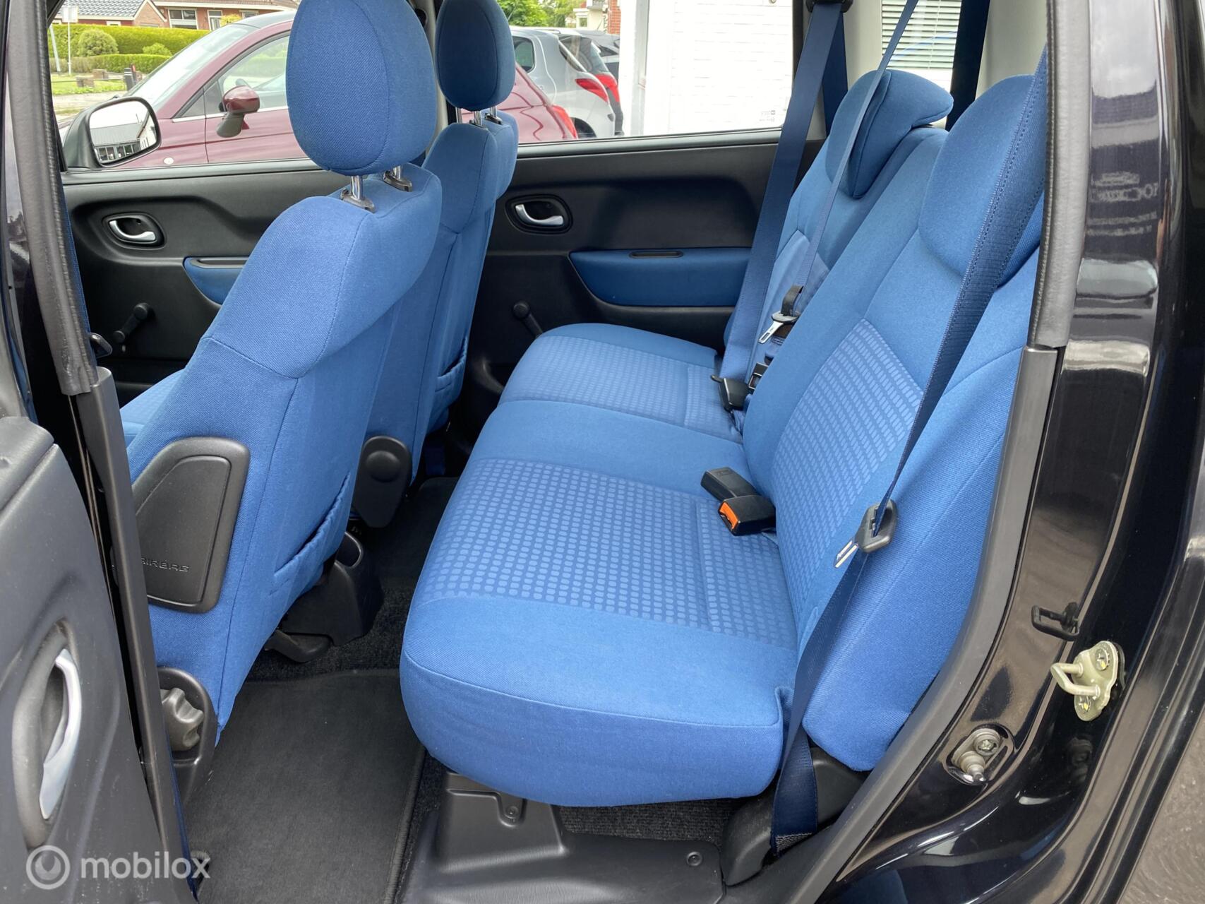 Foto van Opel Agila