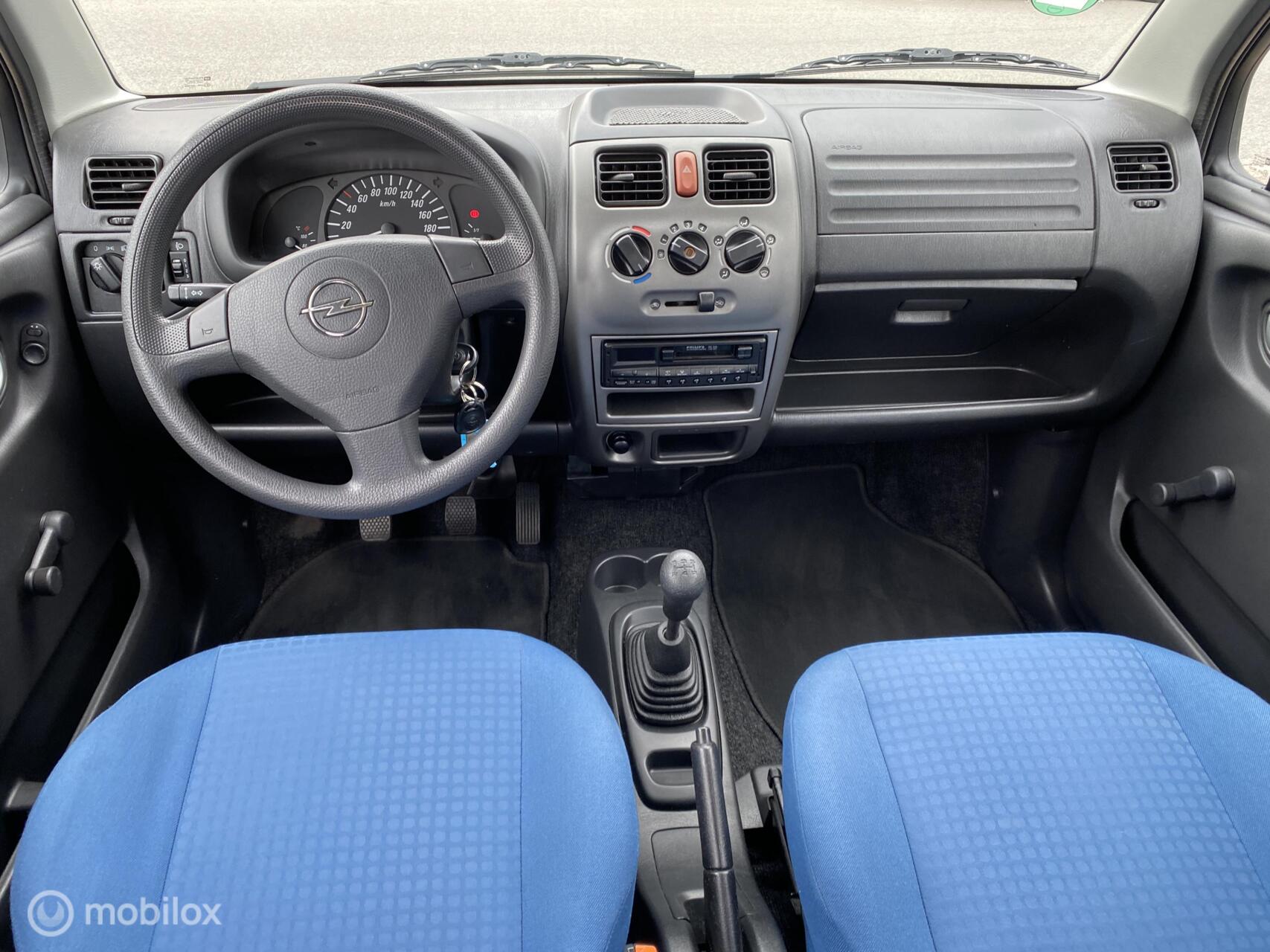 Foto van Opel Agila