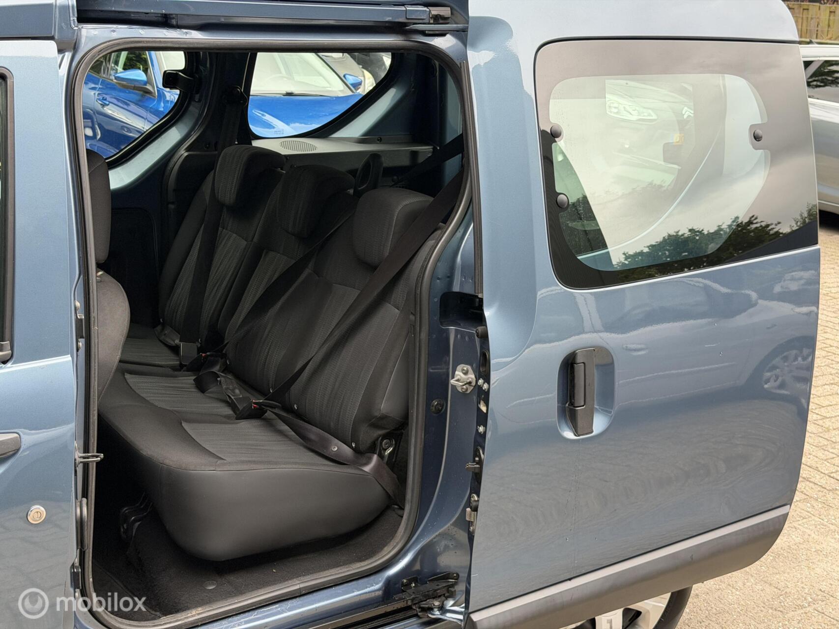 Foto van Dacia Dokker