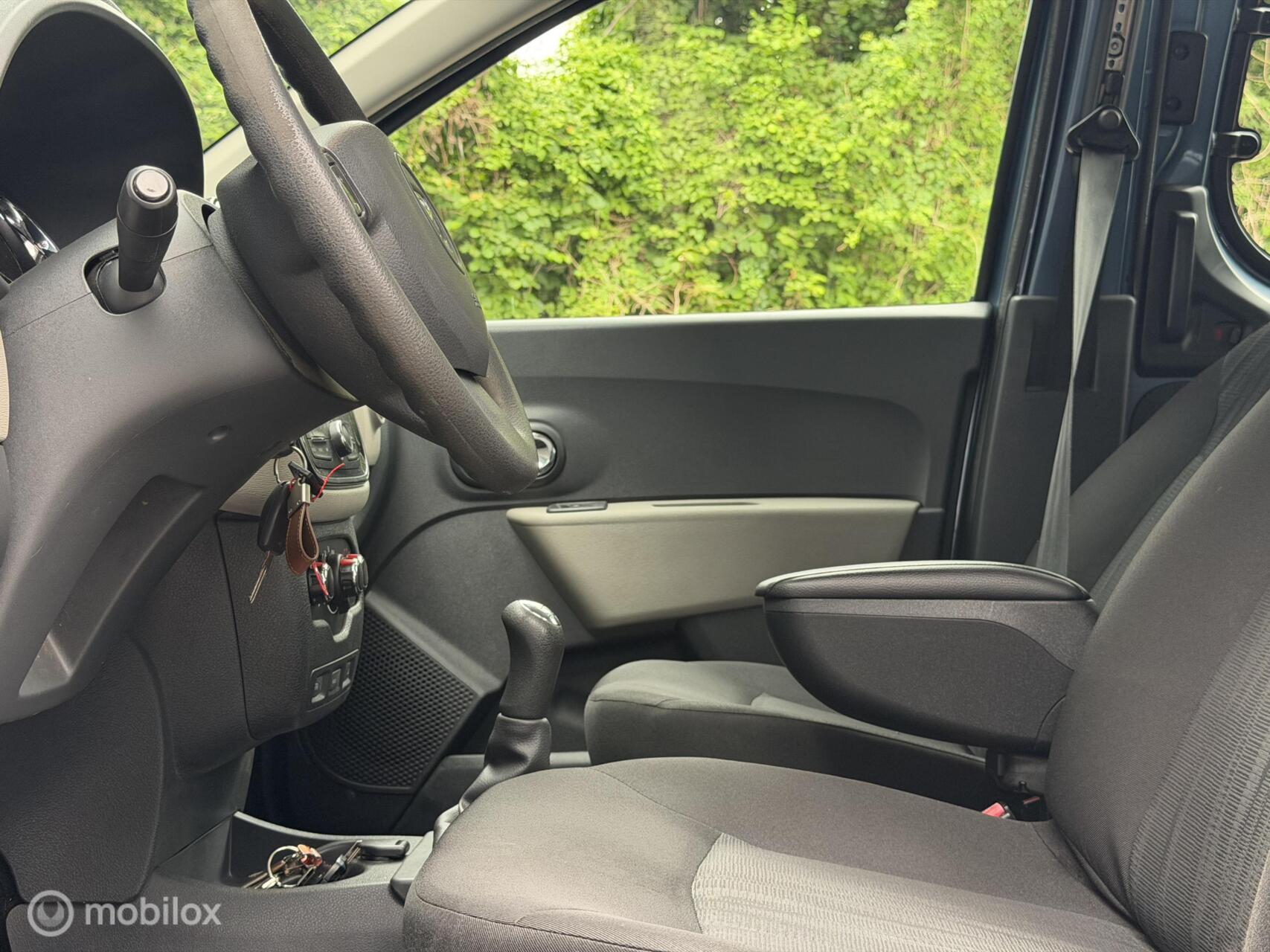 Foto van Dacia Dokker