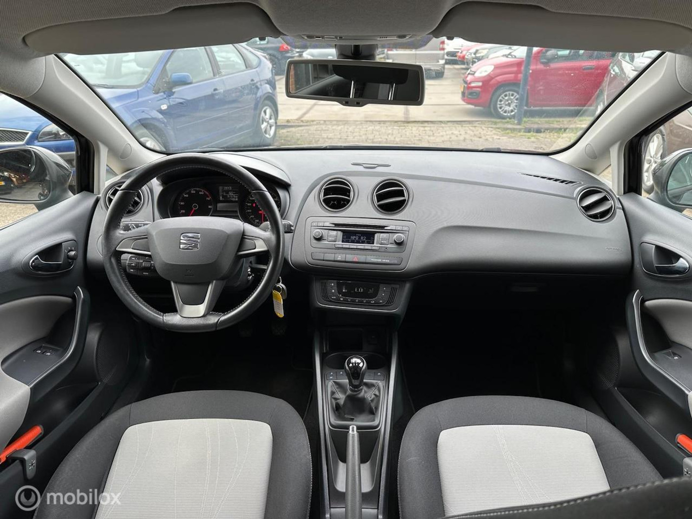 Foto van Seat Ibiza ST