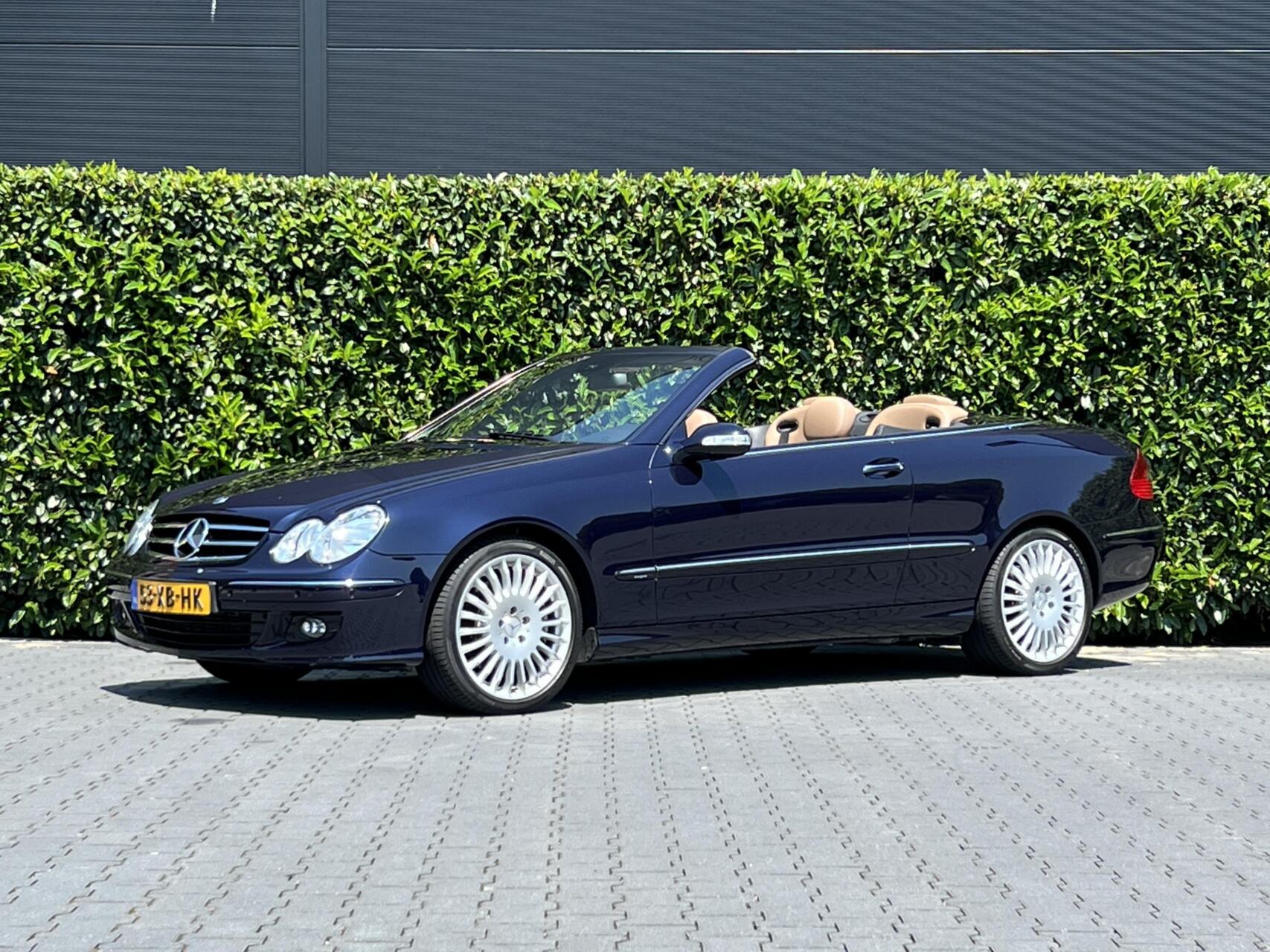 Mercedes-Benz CLK 200 Kompressor 200 K. Avantgarde, NL AUTO, NAP LOGISCH, LEDER, NAVIGATIE, LEDER, CRUISE CONTROL, CLIMATE CONTROL, HOUT AFWERKING, LICHTMETAAL 18" 2007 - voorkant