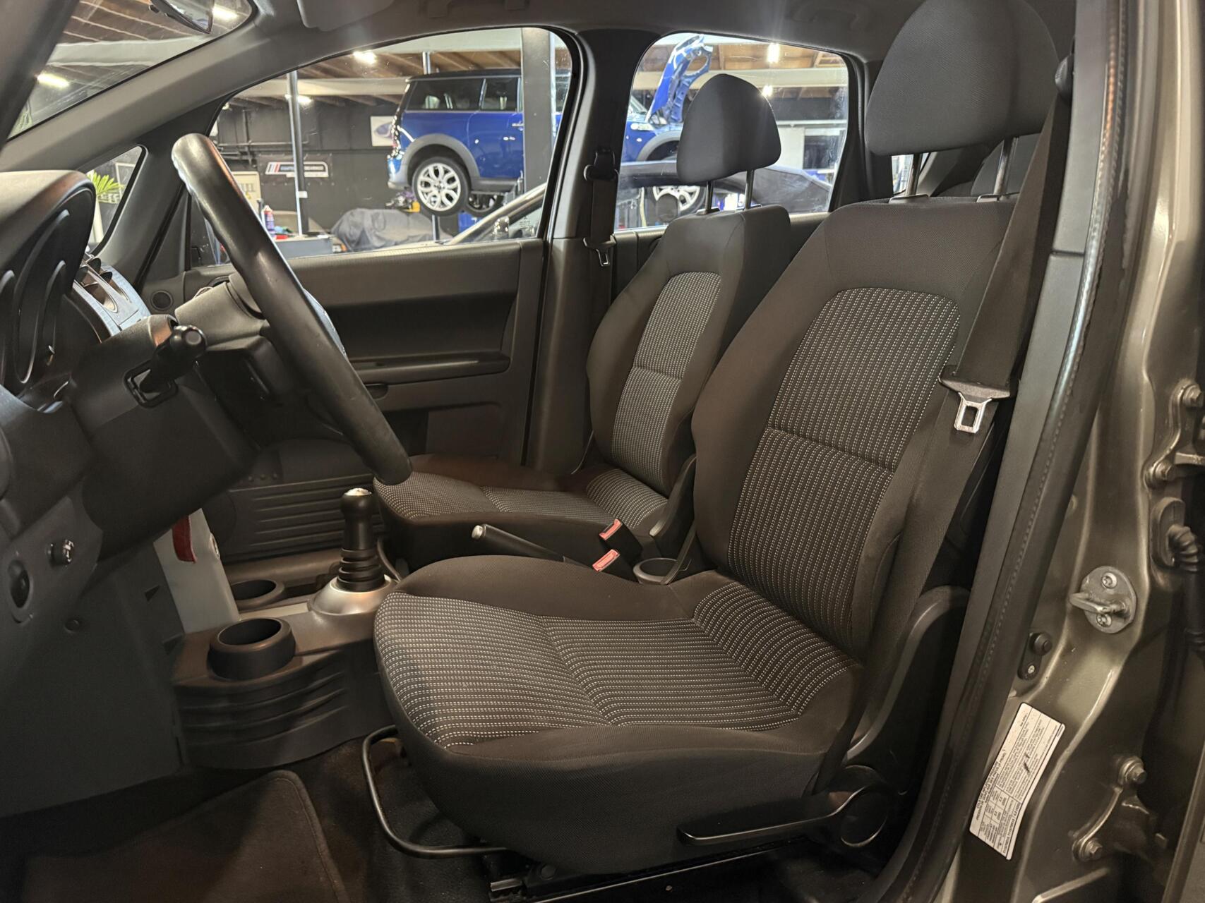 Foto van Mitsubishi Mitsubishi Colt