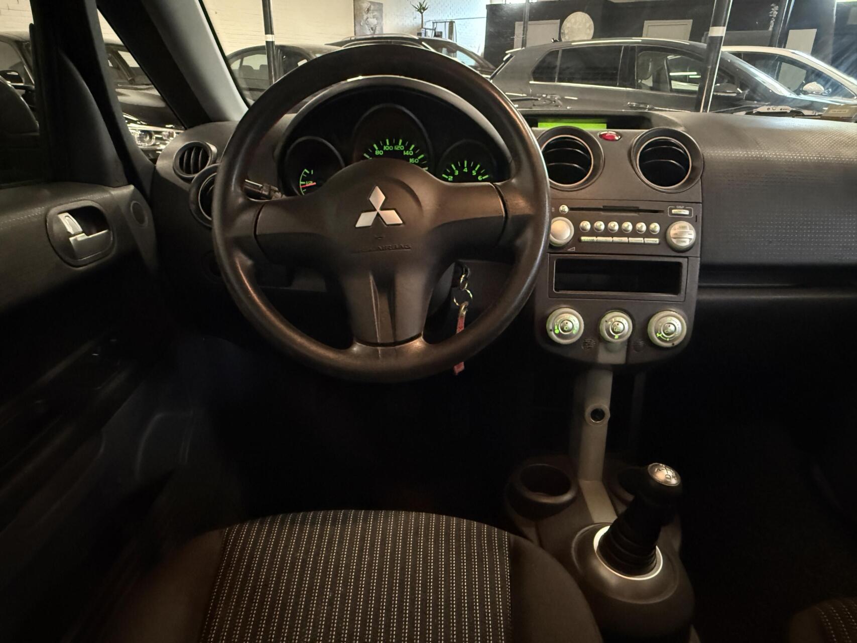 Foto van Mitsubishi Mitsubishi Colt
