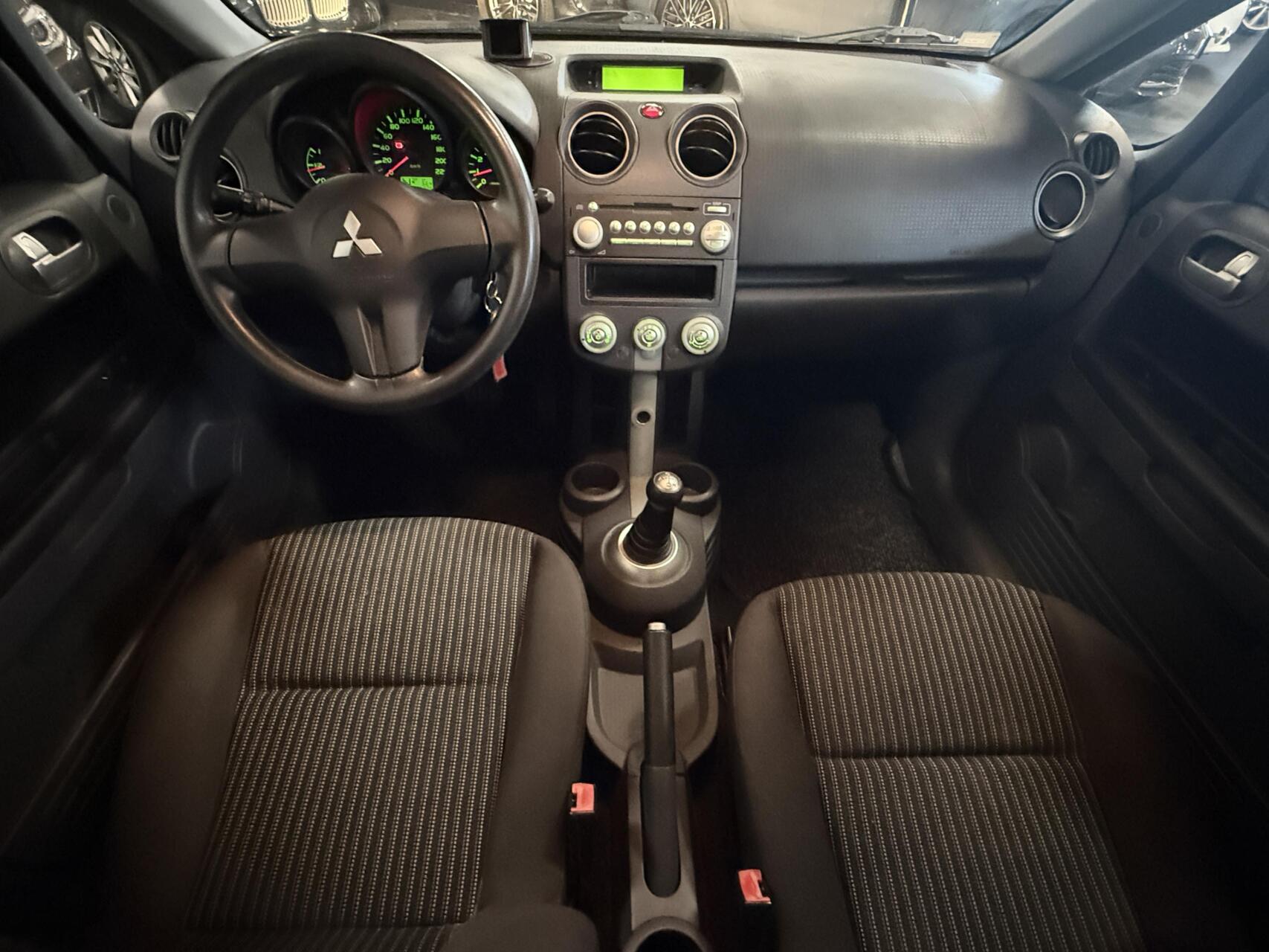 Foto van Mitsubishi Mitsubishi Colt