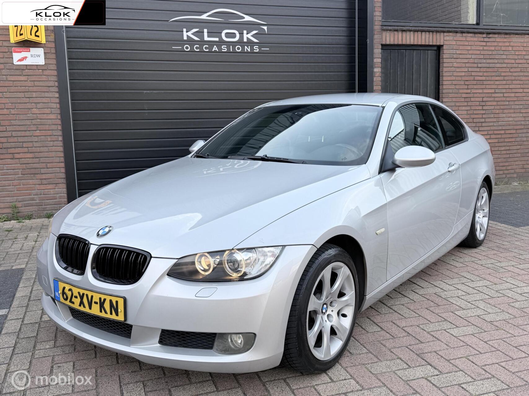 BMW 3er Reihe 320i Introduction NAP Clima Cruise Navi 2007 - voorkant