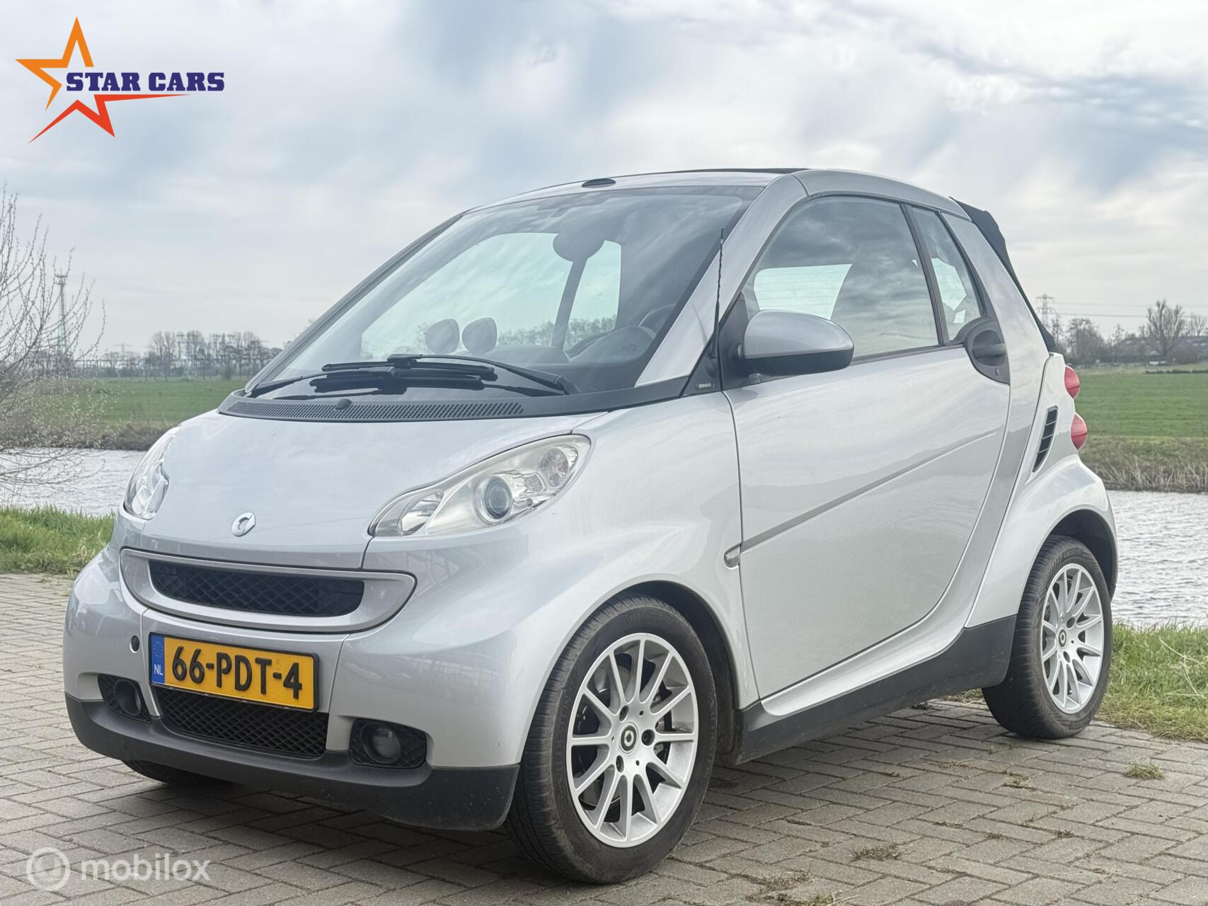 Smart Fortwo Cabrio MHD 1.0 mhd Passion| Airco| Automaat| APK 2011 - voorkant