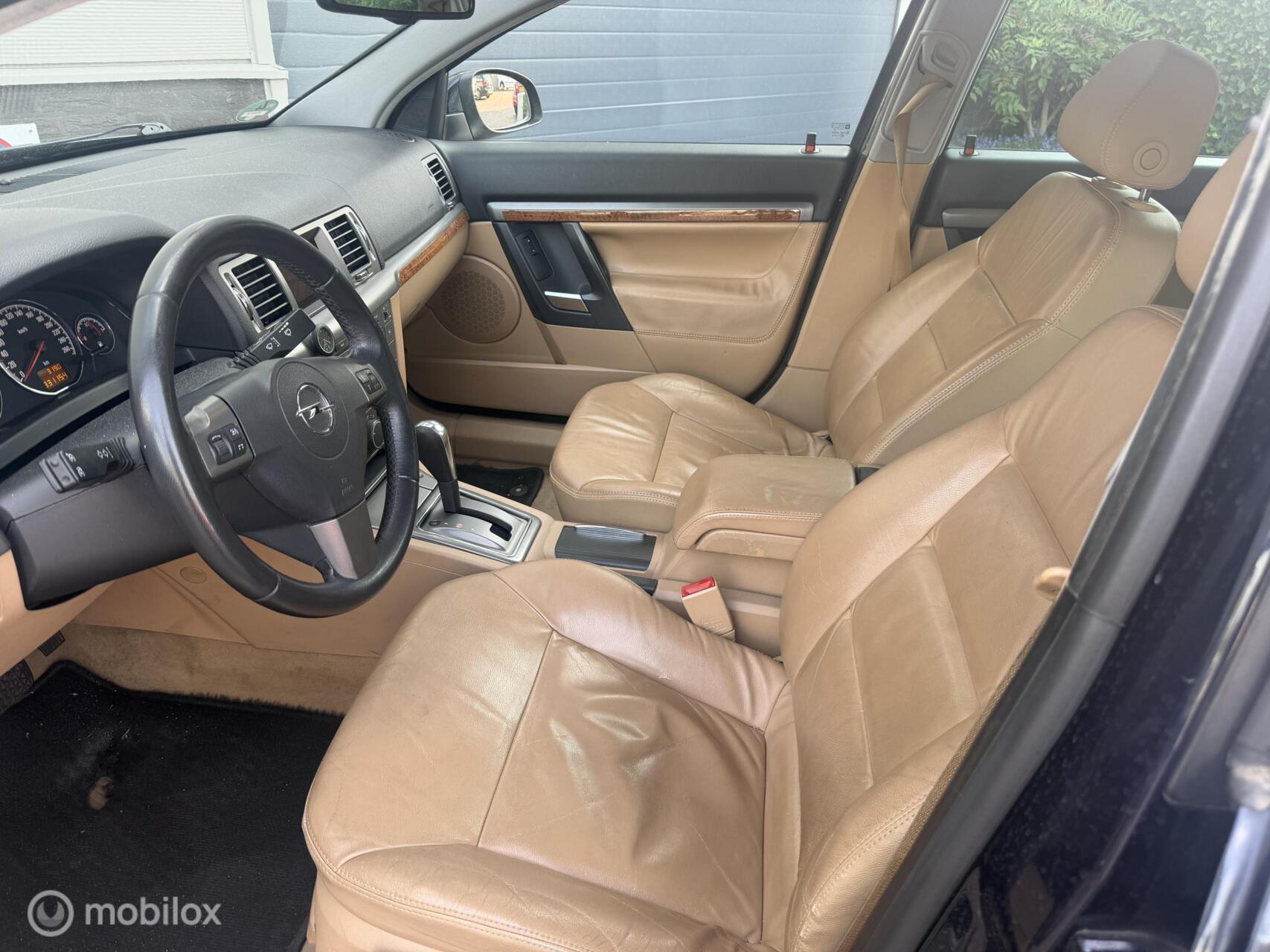 Foto van Opel Signum