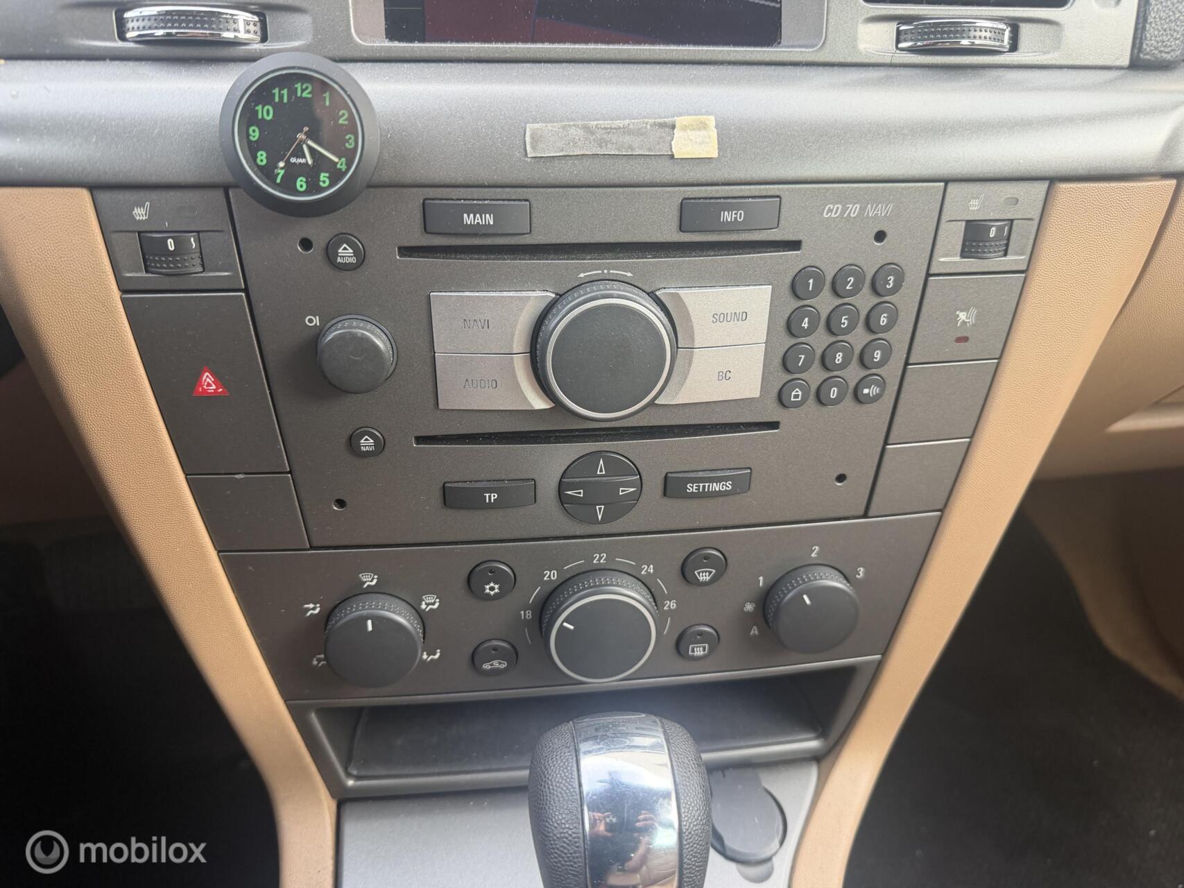 Foto van Opel Signum