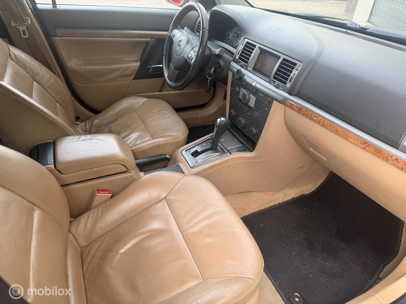 Foto van Opel Signum