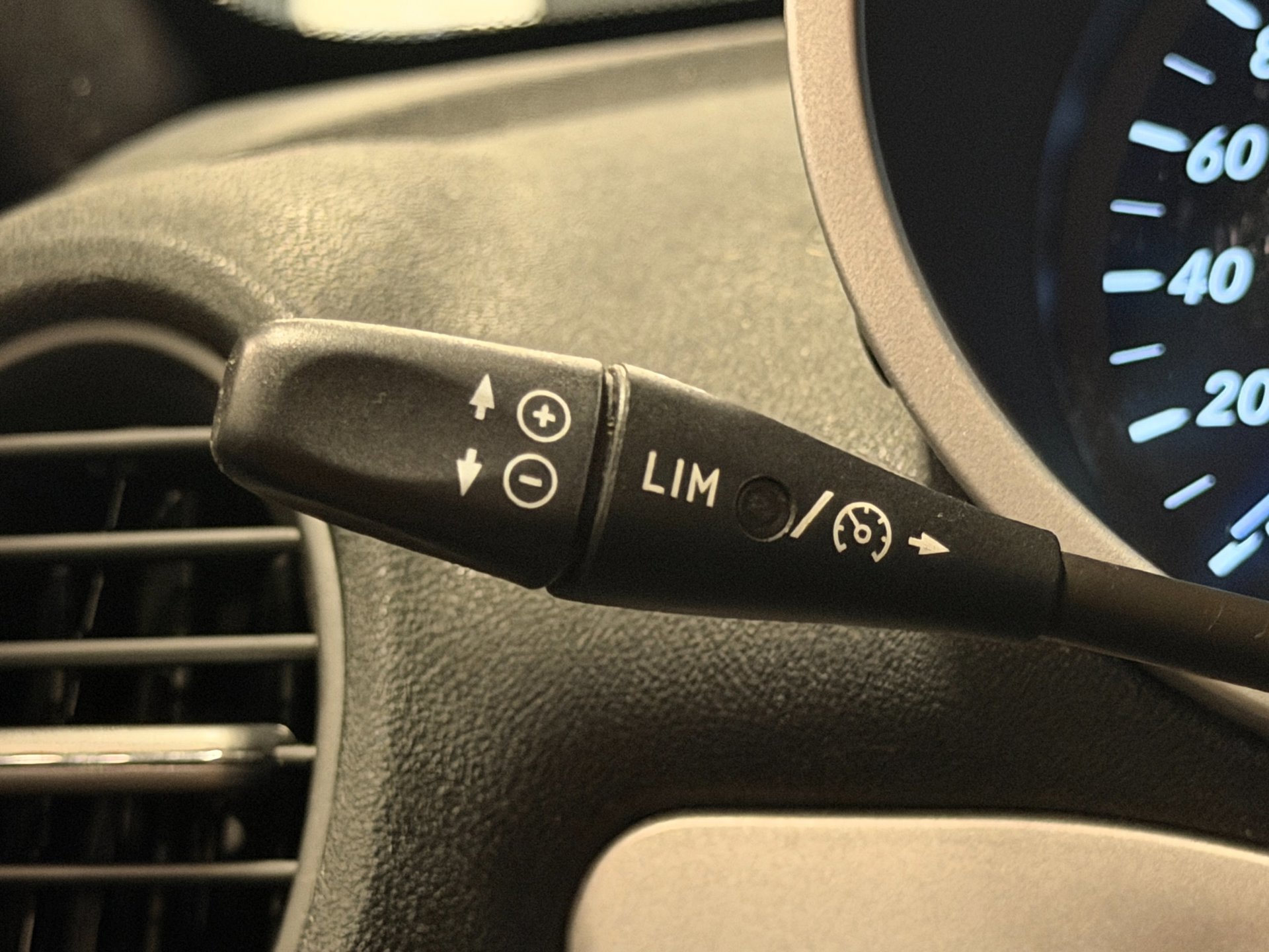 Foto van Mercedes-Benz SLK 200 Kompressor
