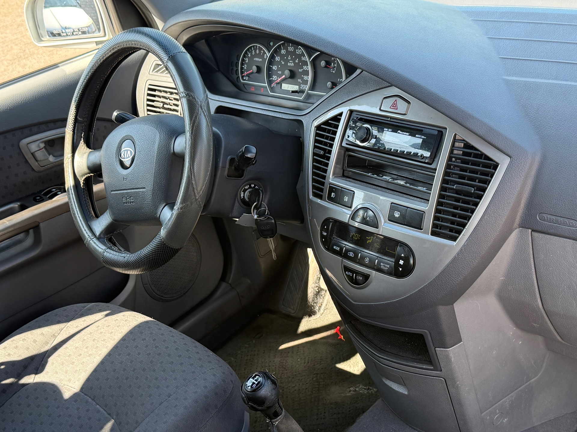 Foto van Kia Kia Carens