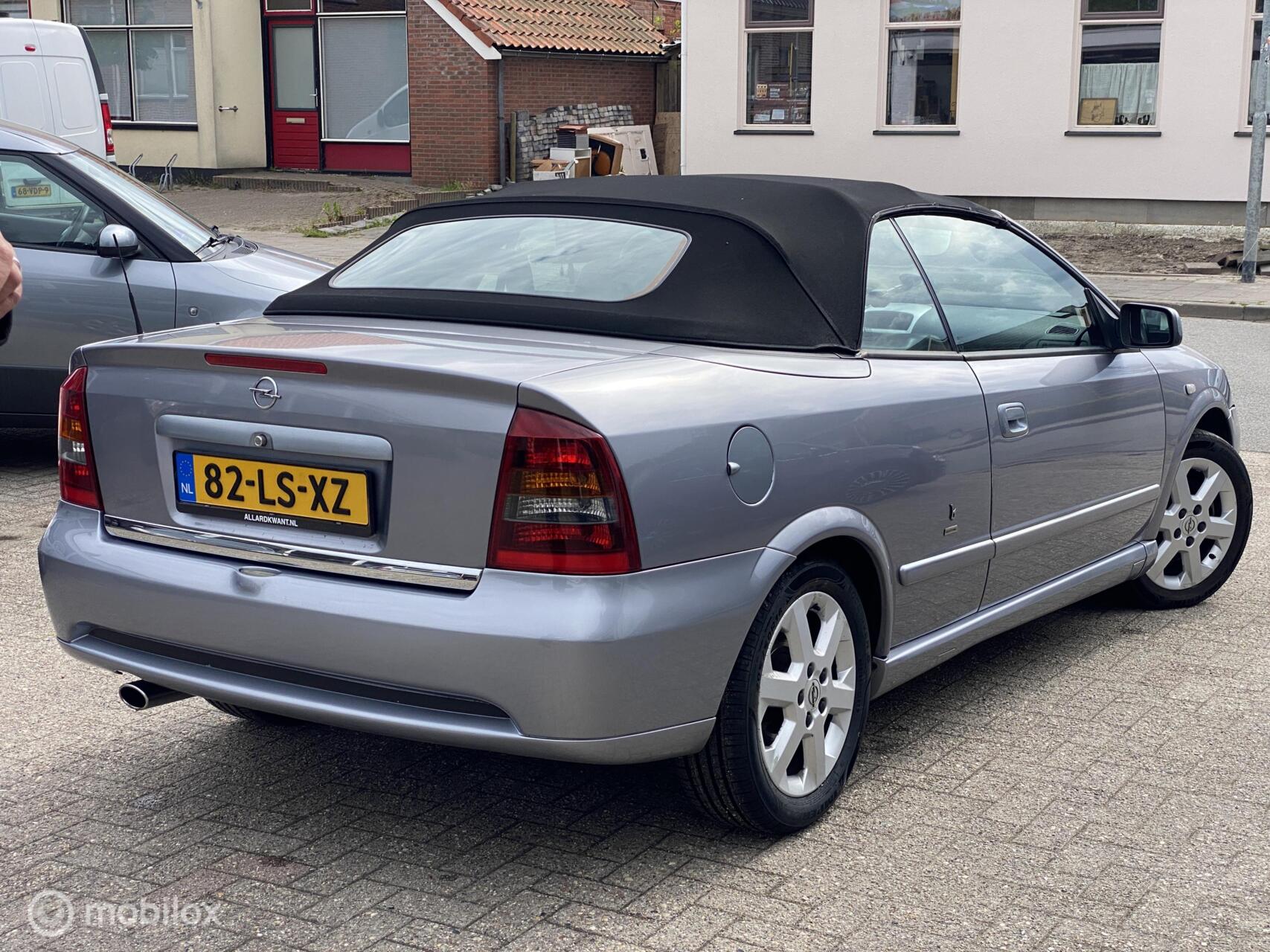 Foto van Opel Astra-g-cabrio
