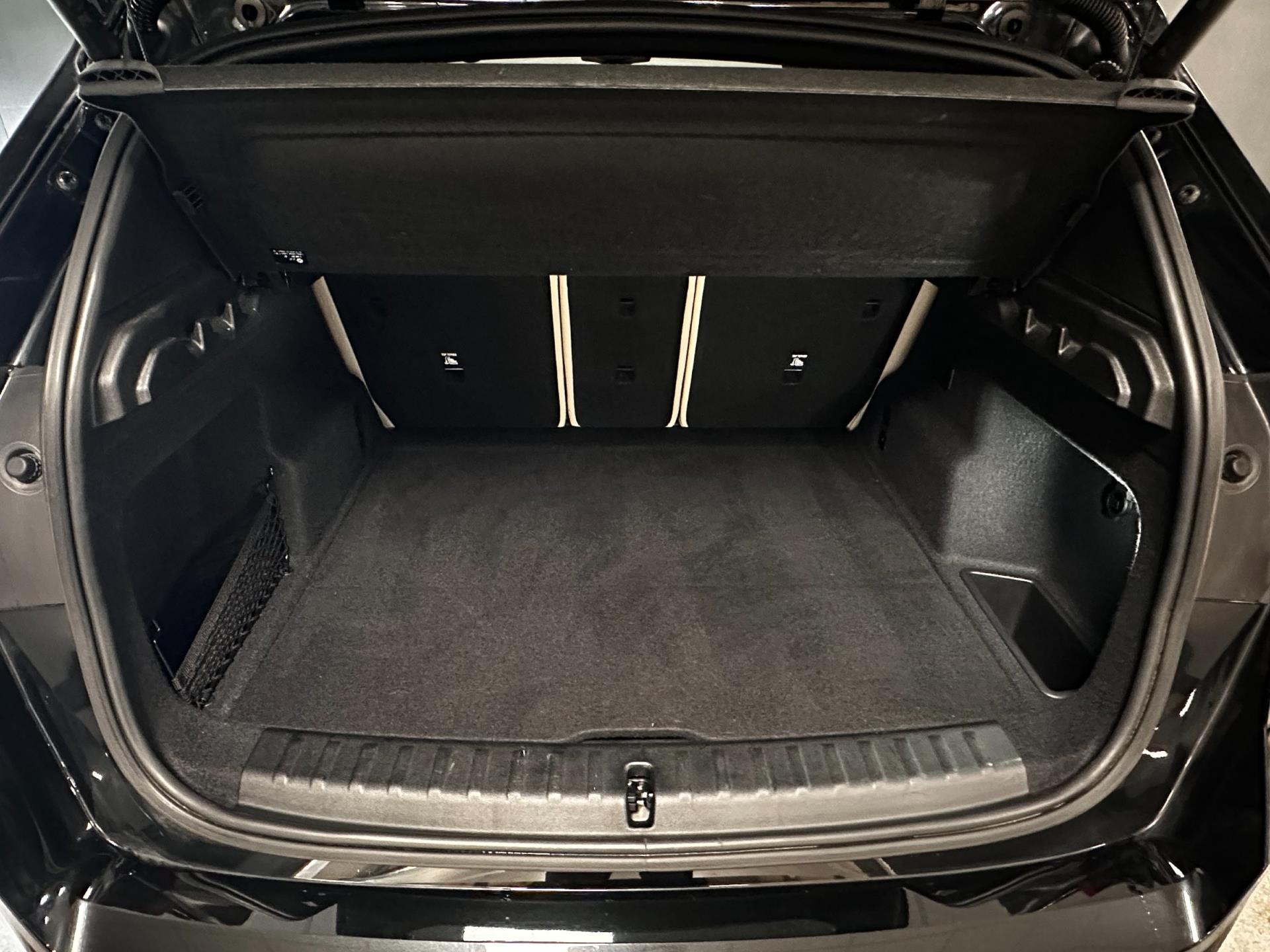 Foto van BMW X1 Xdrive30e
