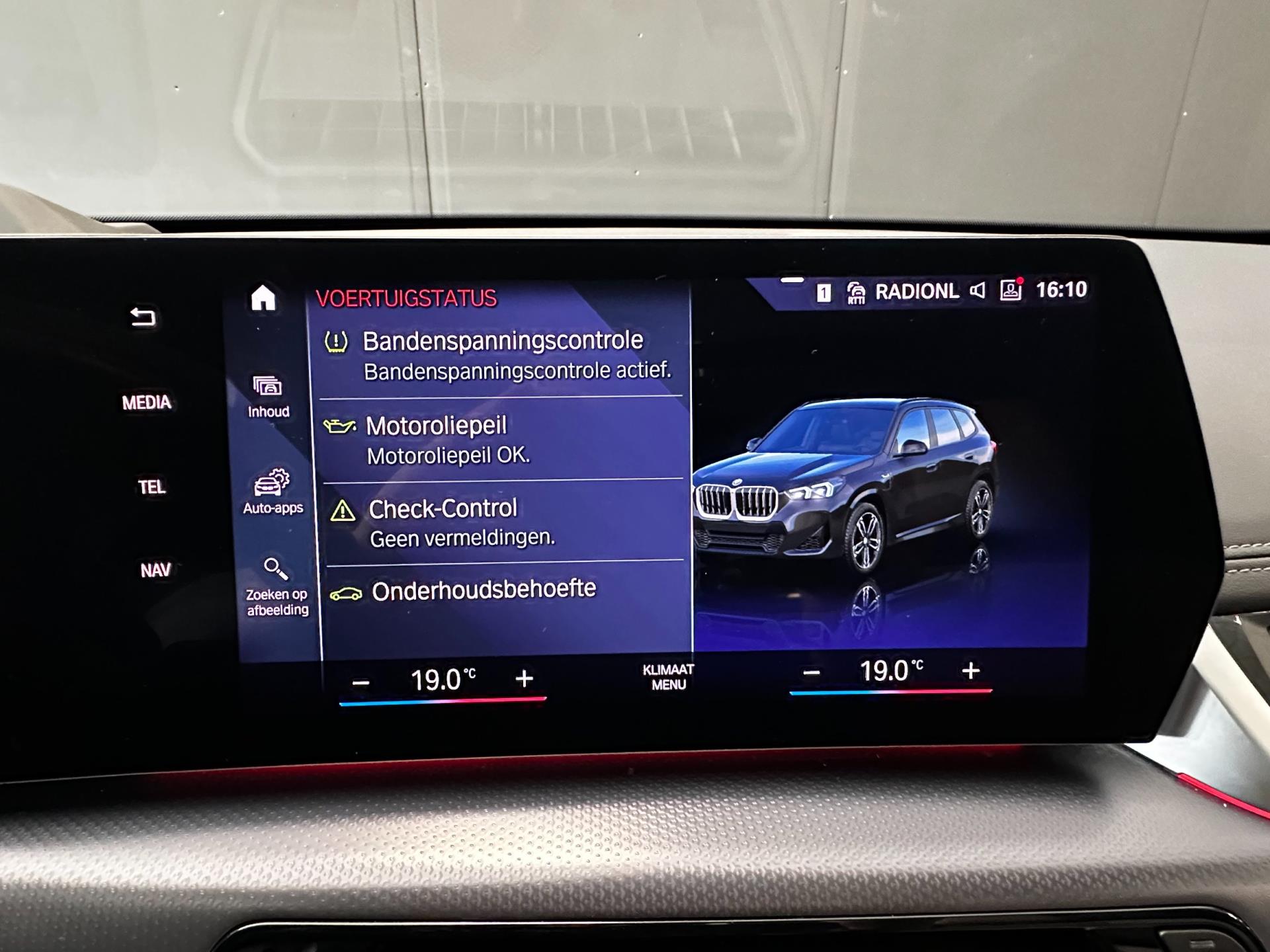 Foto van BMW X1 Xdrive30e