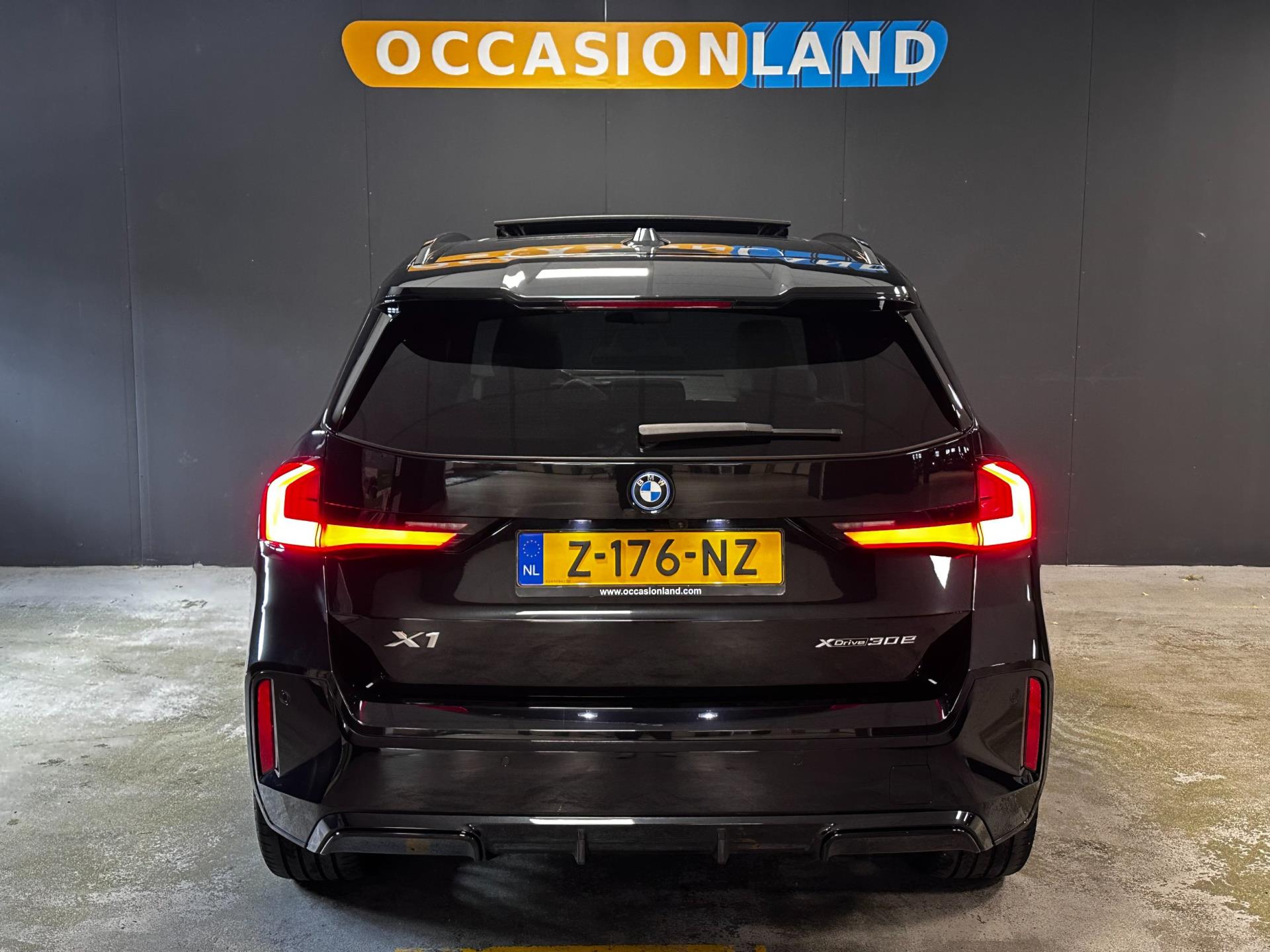 Foto van BMW X1 Xdrive30e