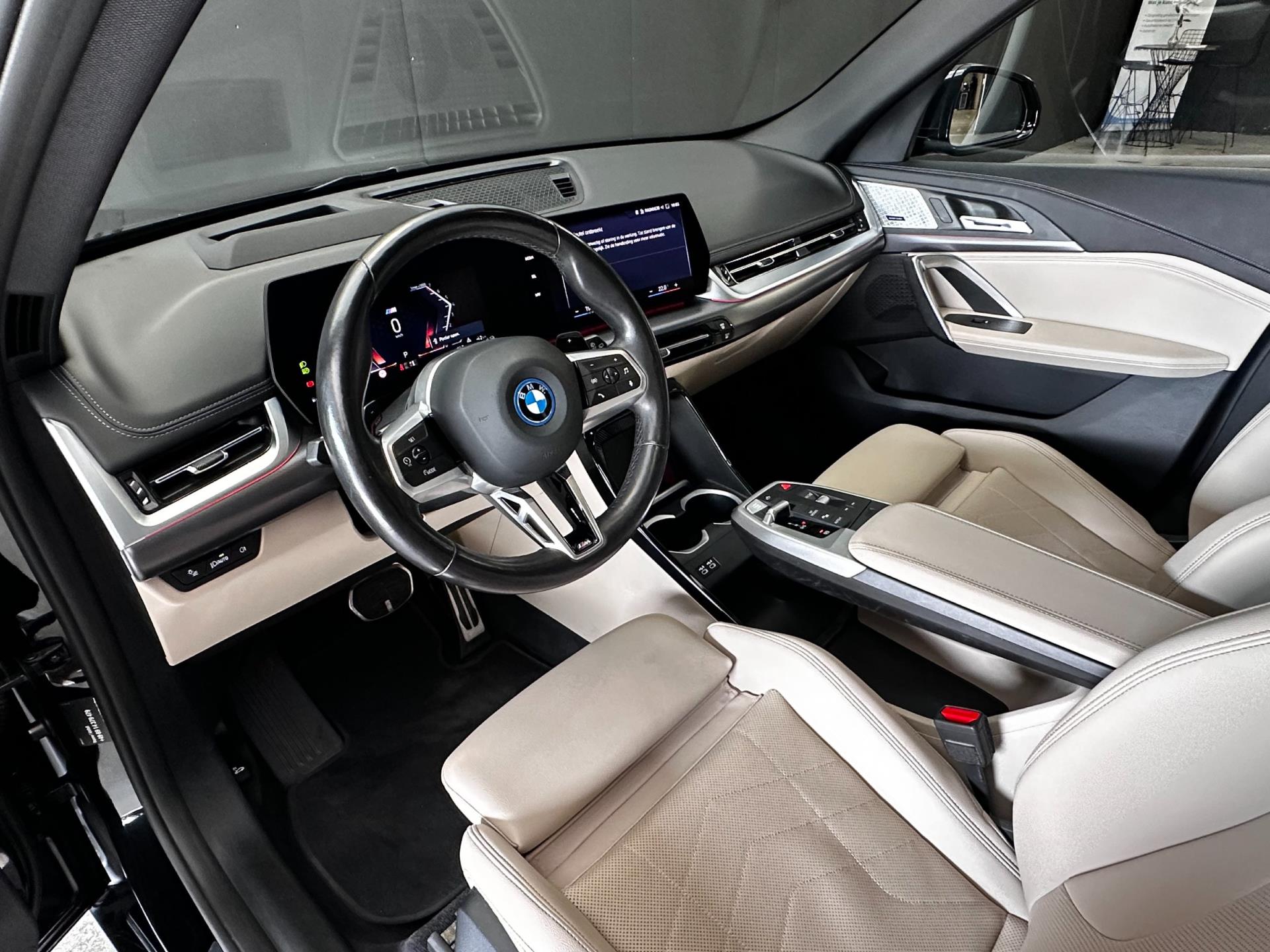 Foto van BMW X1 Xdrive30e