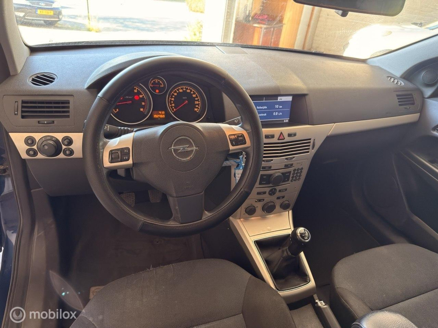 Foto van Opel Astra GTC