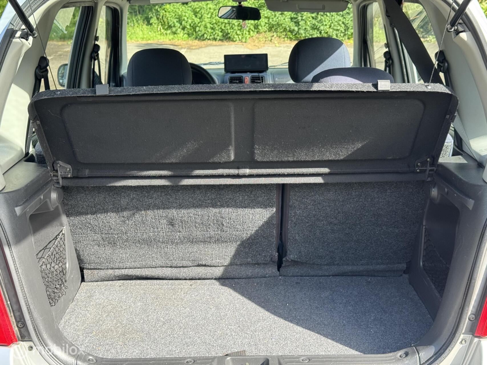 Foto van Suzuki Wagon R