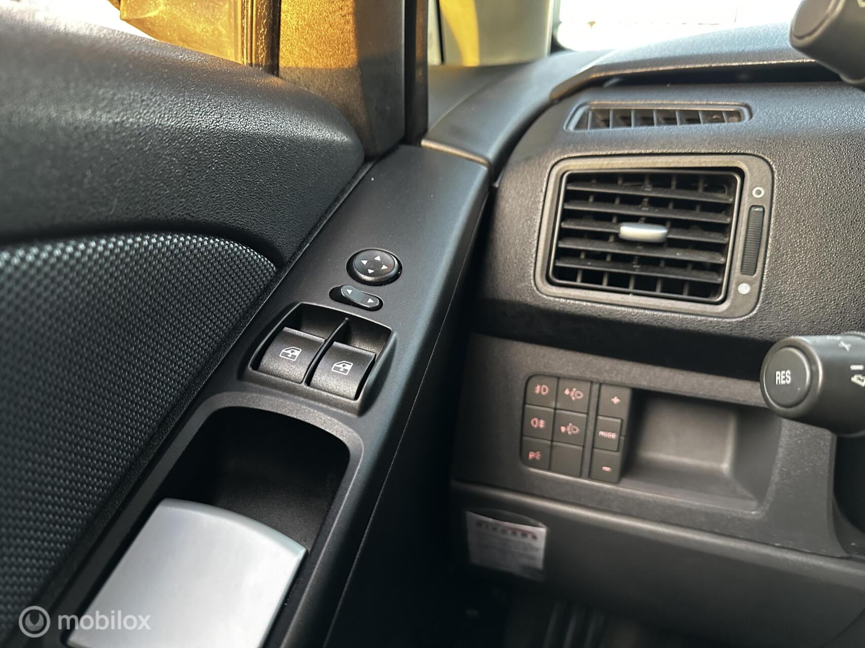 Foto van Fiat Fiat Idea