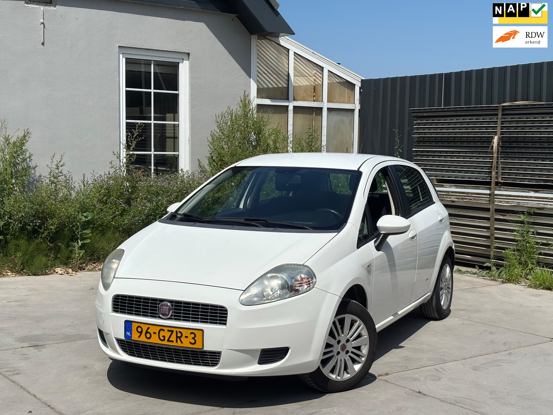 Fiat Grande Punto 1.4 Edizione Lusso AUTOMAAT! 2008 - voorkant
