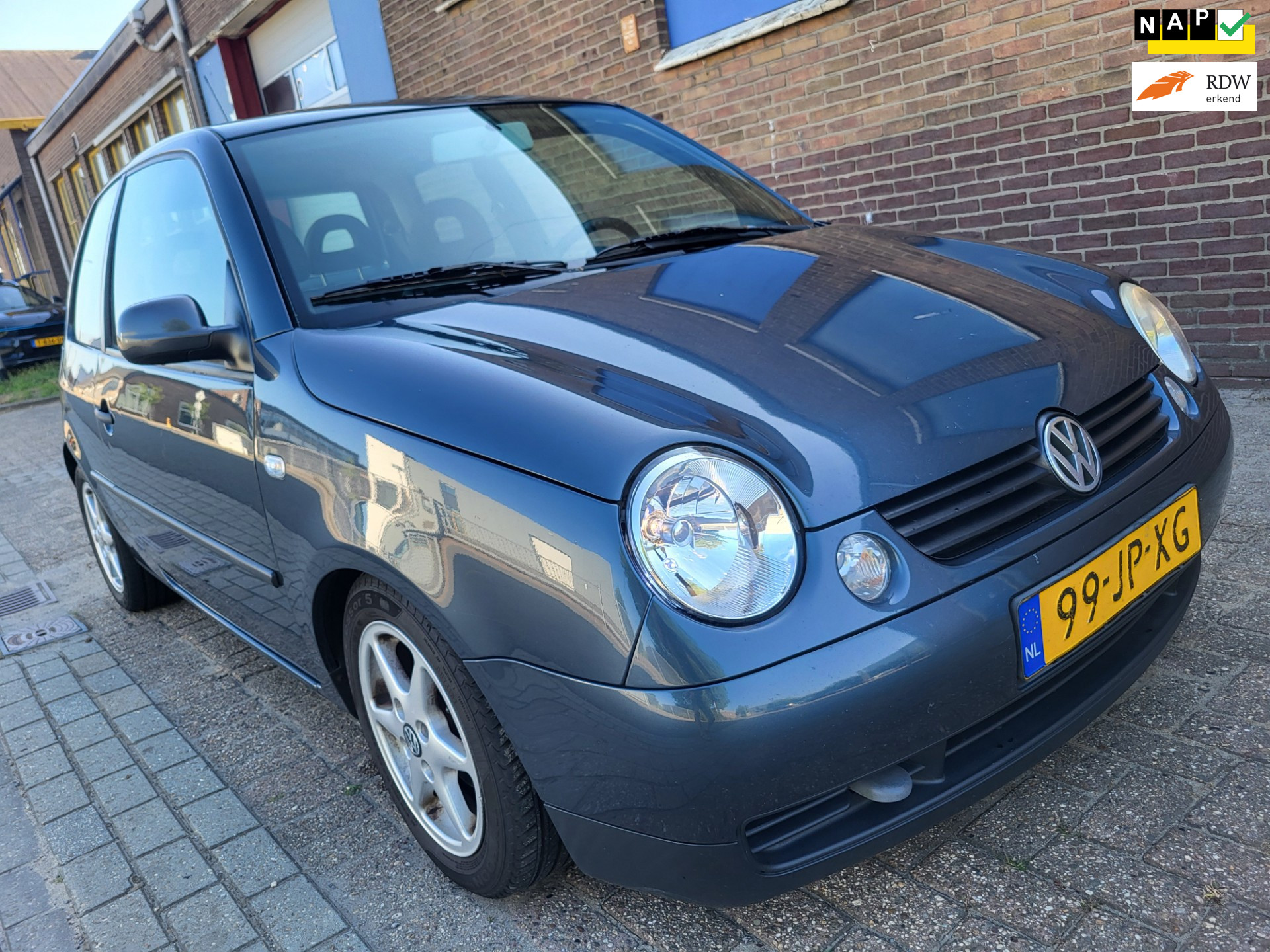 Volkswagen Lupo 1.4 APK 29-4-27 NW koppeling, uitlaat, remmen. 1250,- 2002 - voorkant