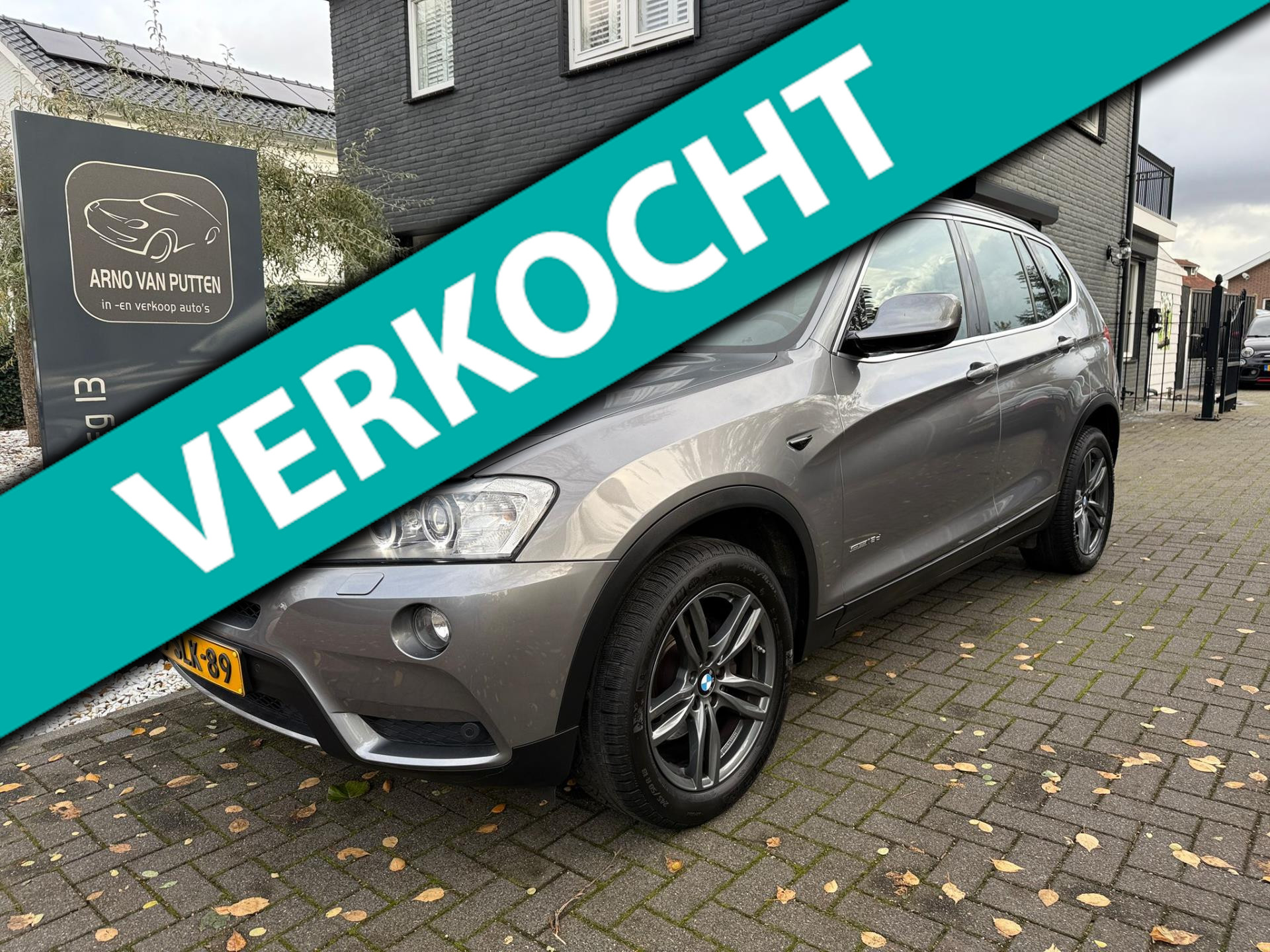 BMW X Reihe SDrive18d Chrome Line Edition - Leer - Navigatie 2013 - voorkant