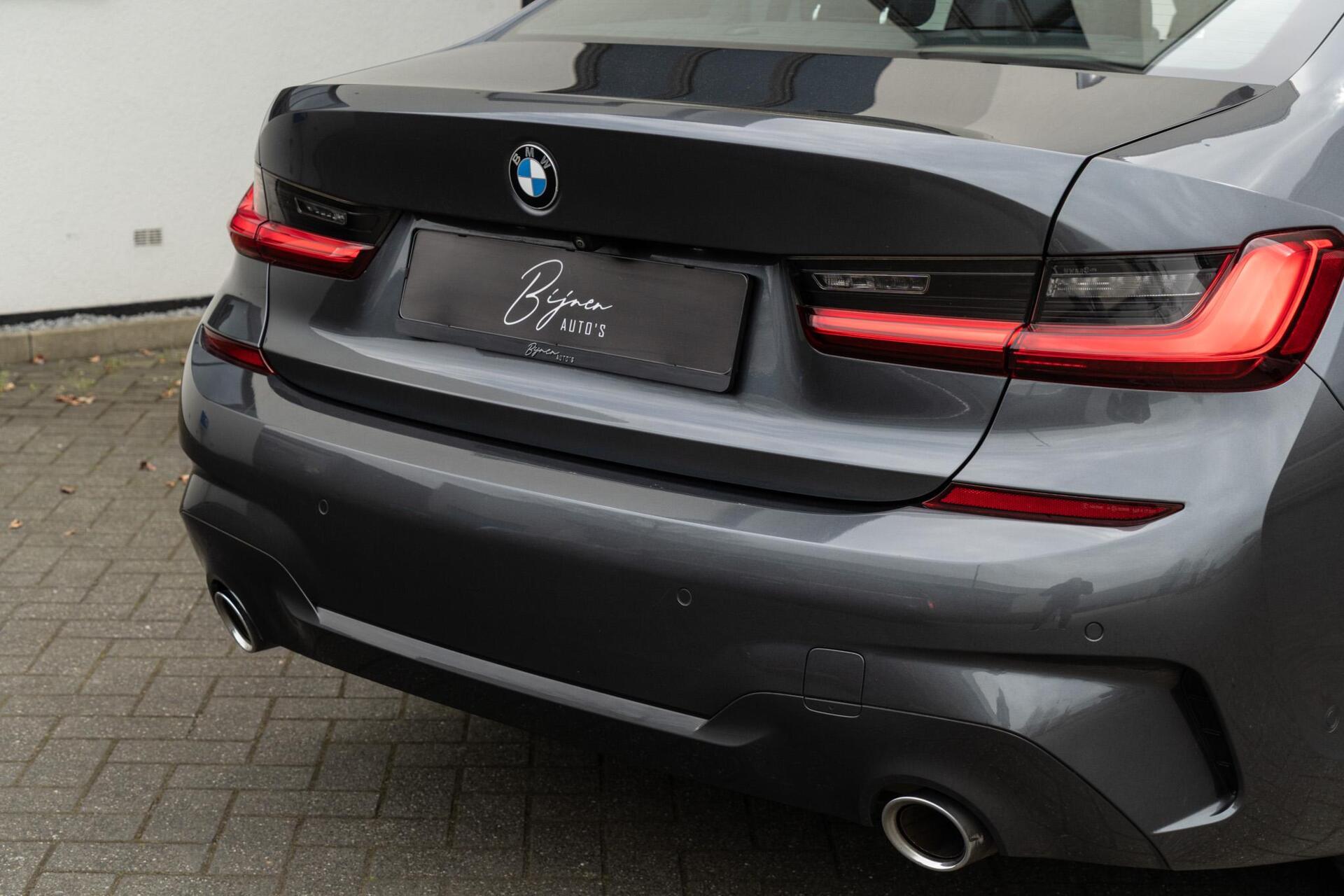 Foto van BMW 320i