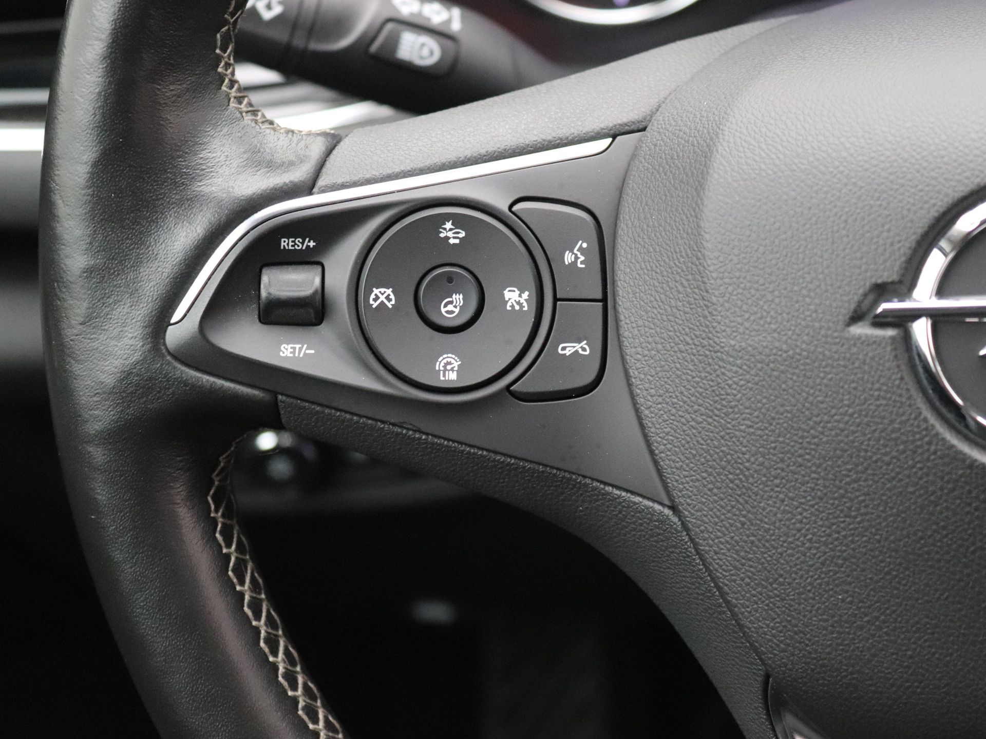 Foto van Opel Insignia Grand Sport