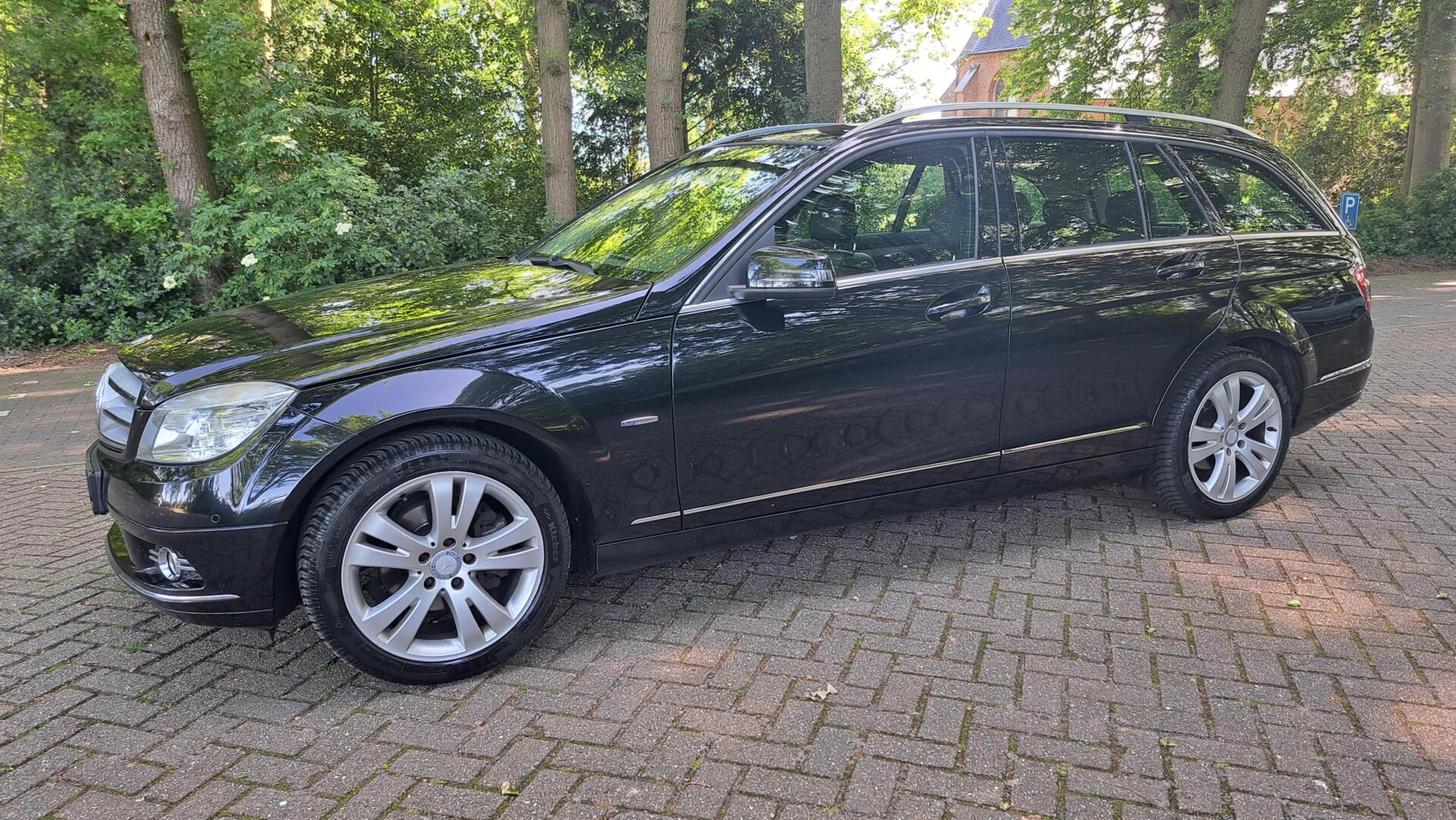 Foto van Mercedes-Benz C 180 Kompressor