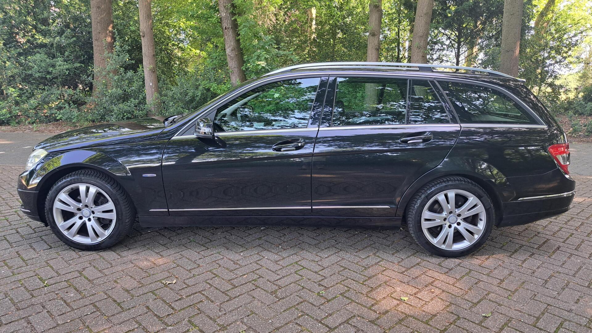 Foto van Mercedes-Benz C 180 Kompressor