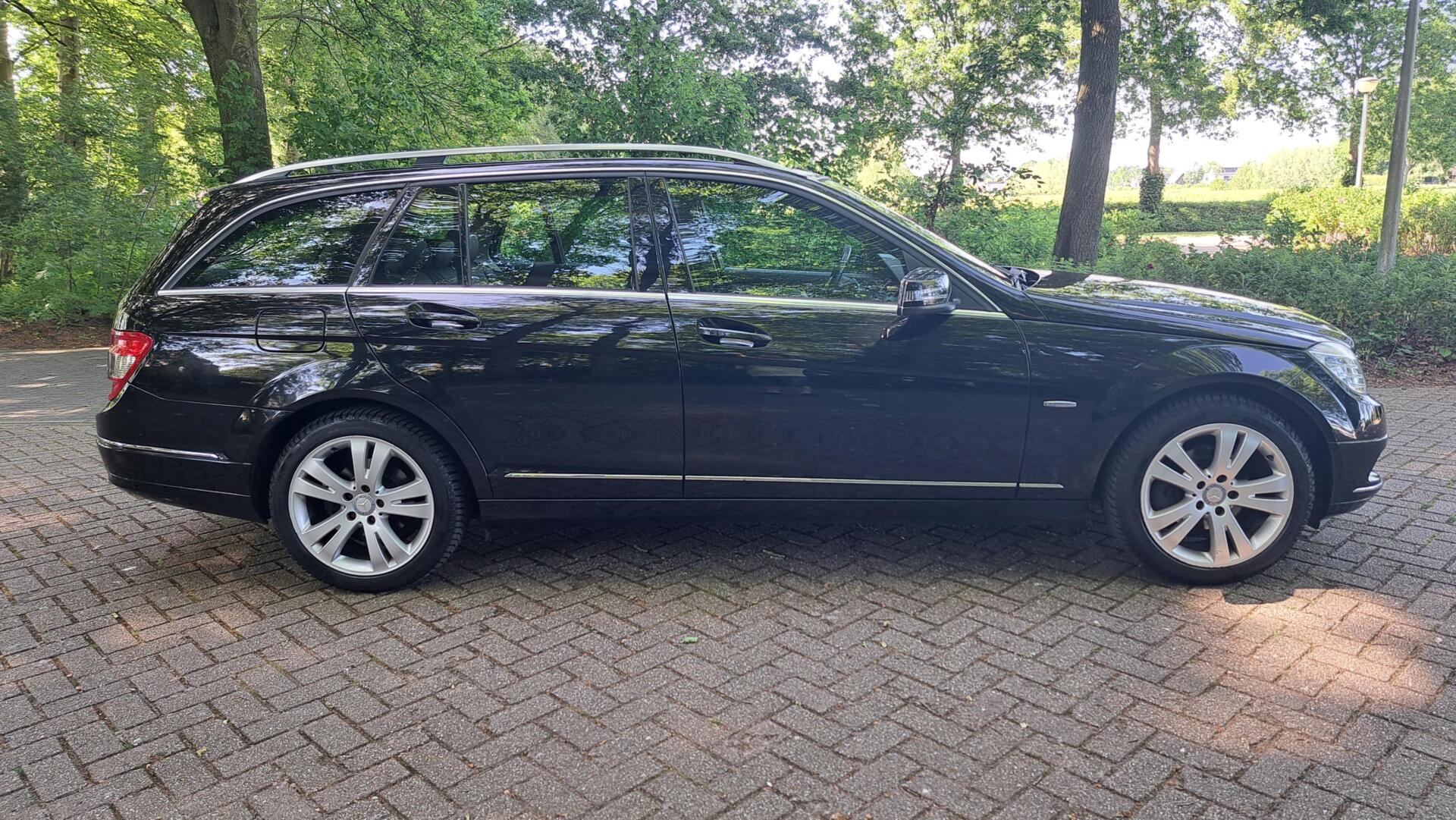 Foto van Mercedes-Benz C 180 Kompressor